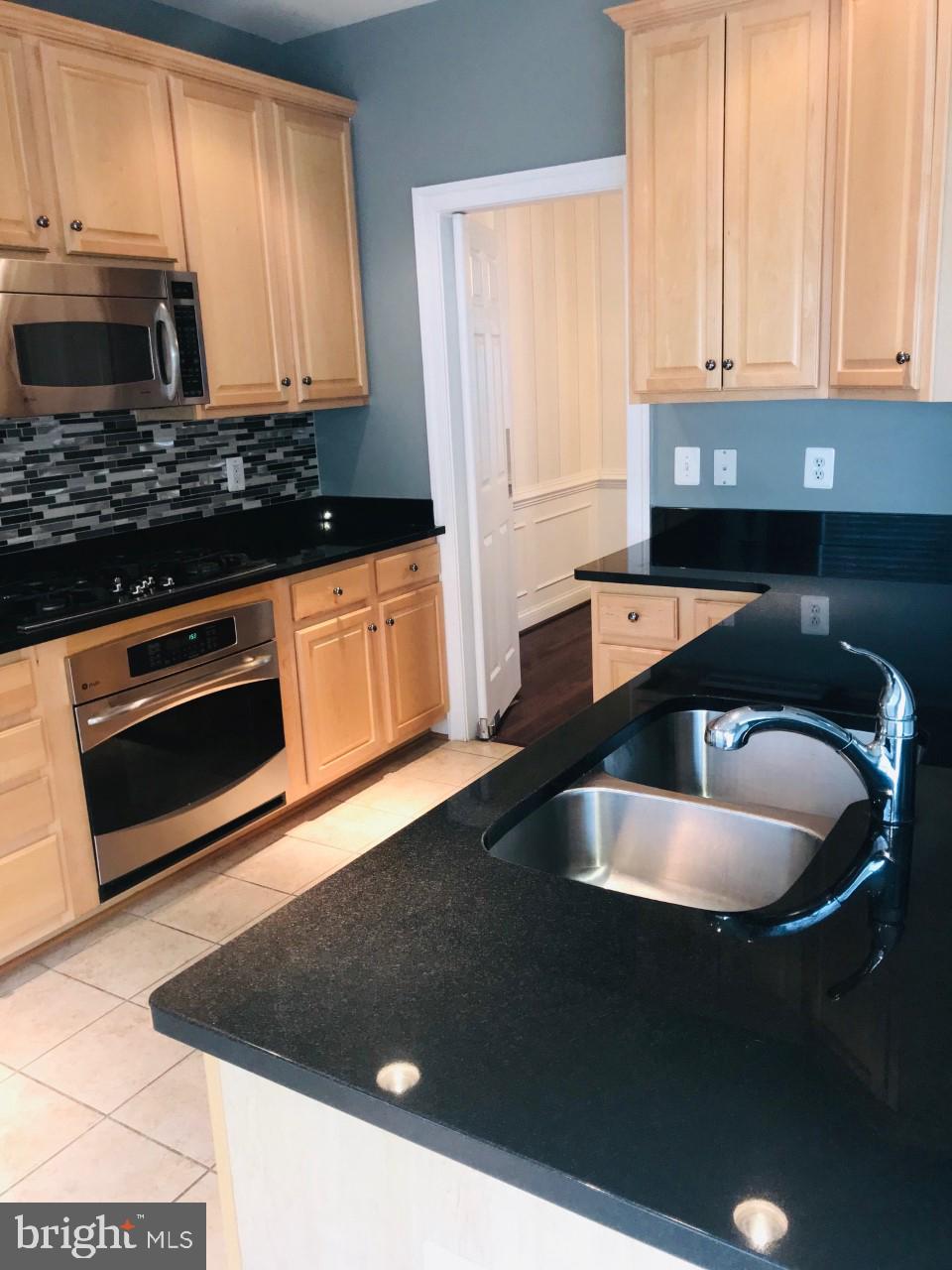 14656 CROSSFIELD WAY