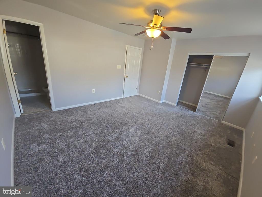 4405 EAMES LANE