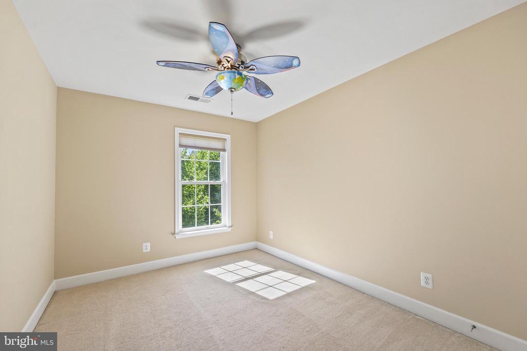 14873 POTOMAC BRANCH DRIVE