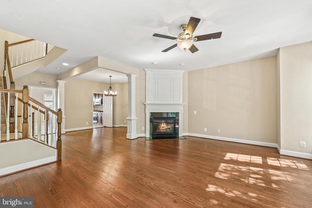 14873 POTOMAC BRANCH DRIVE