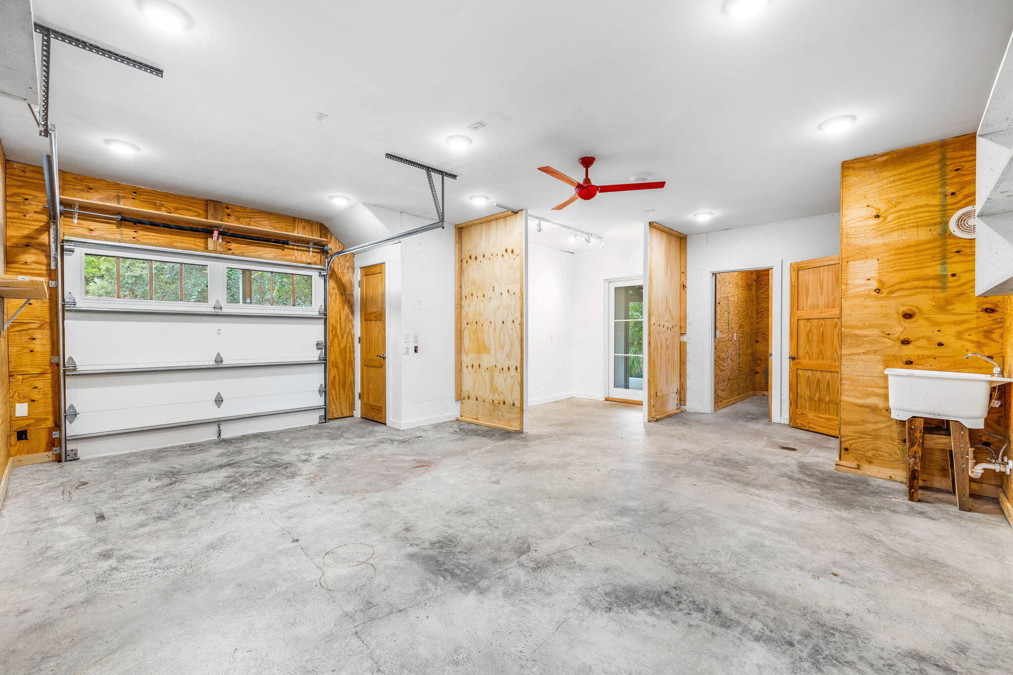217 Walton Rose Lane
