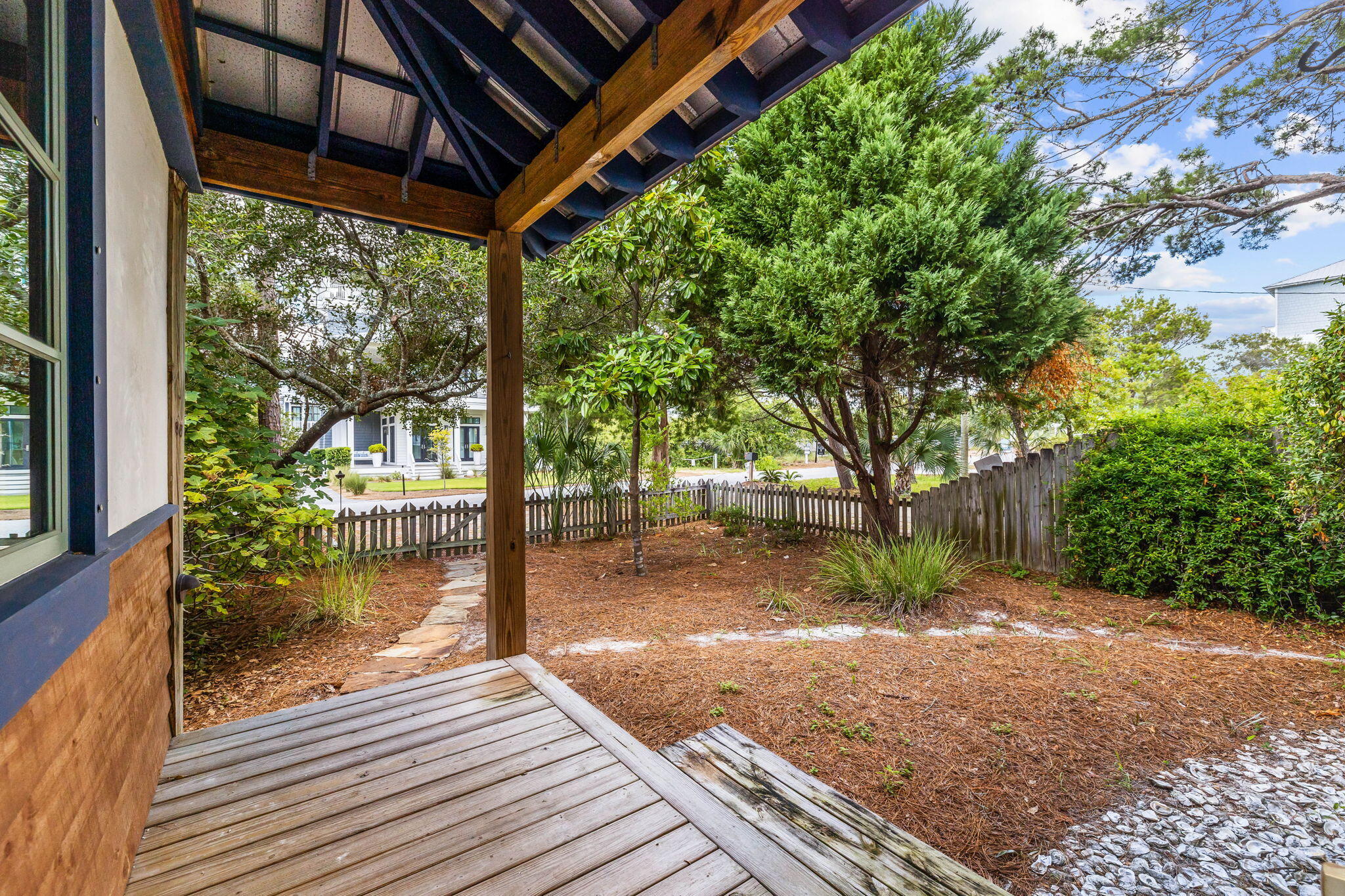 217 Walton Rose Lane