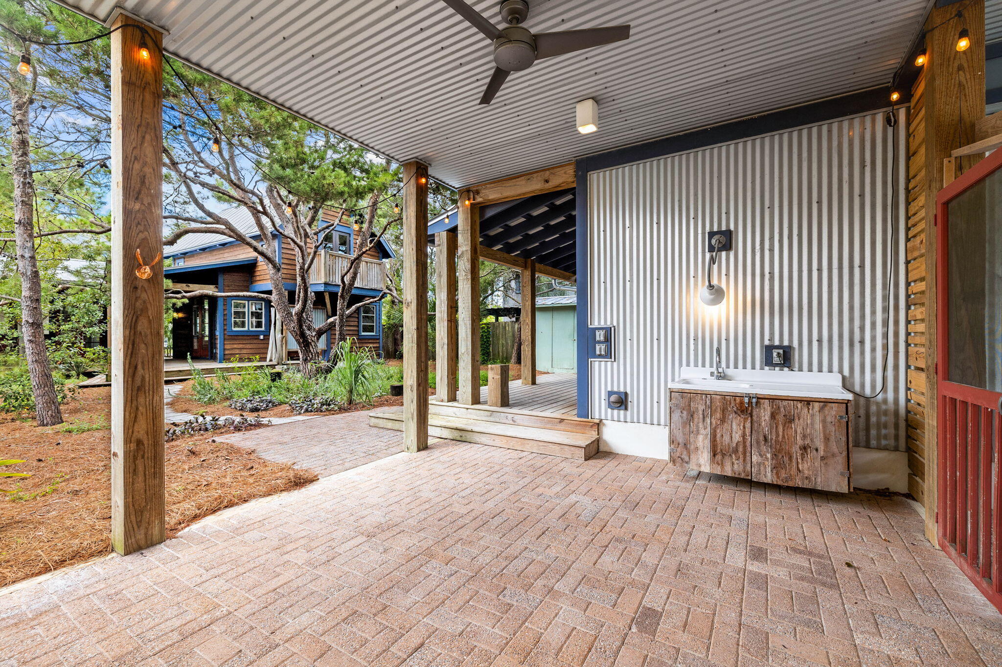 217 Walton Rose Lane