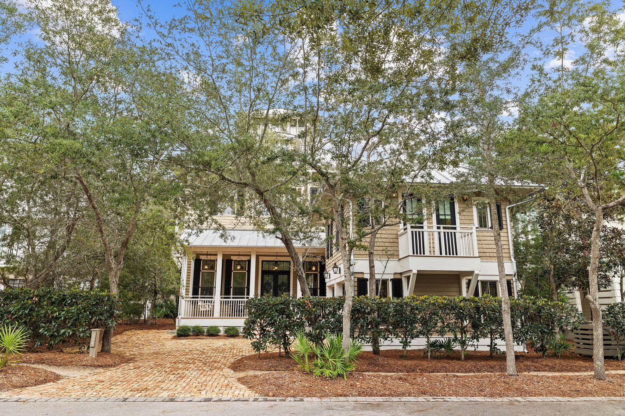 459 Western Lake Drive