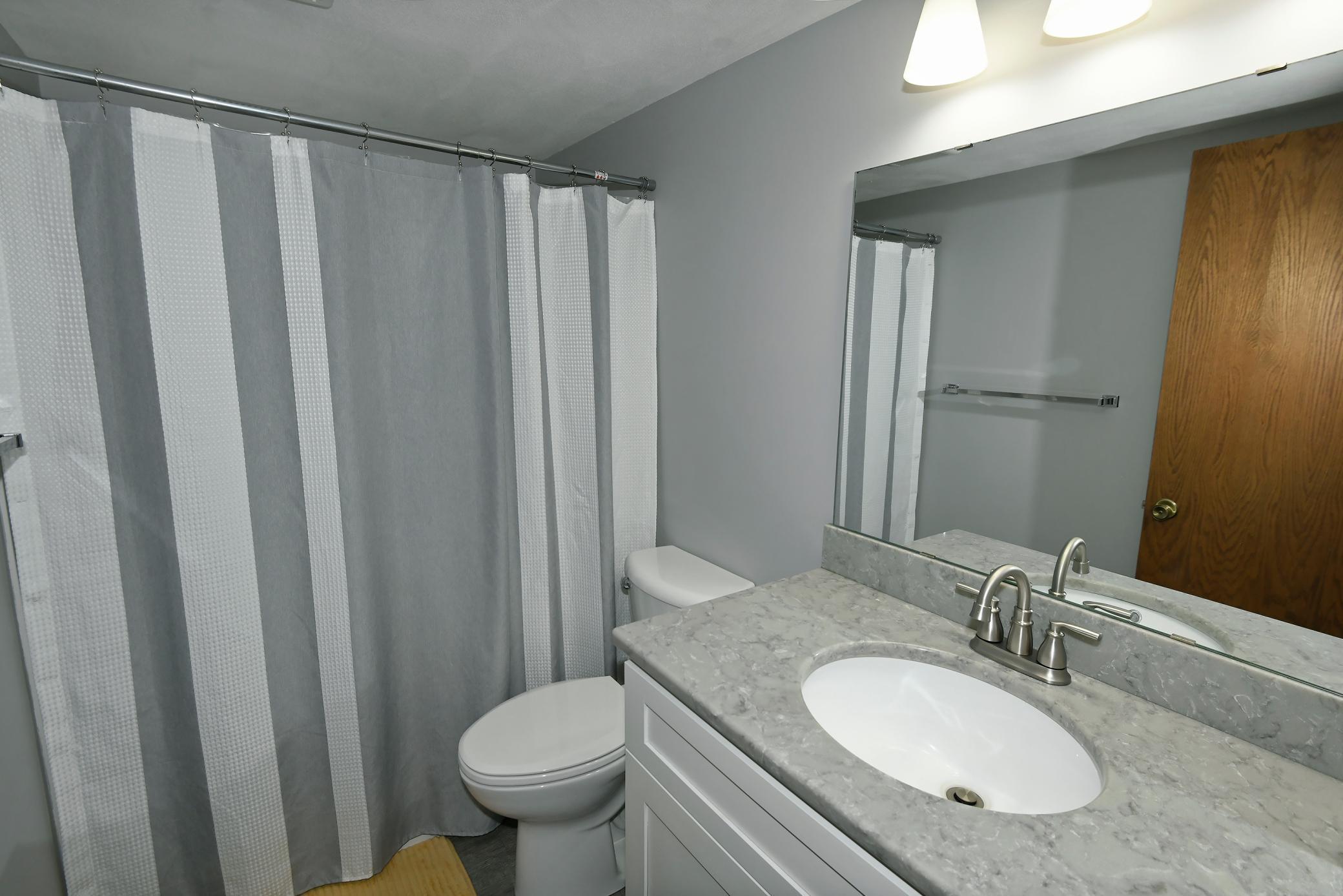 1220 4th Street NW