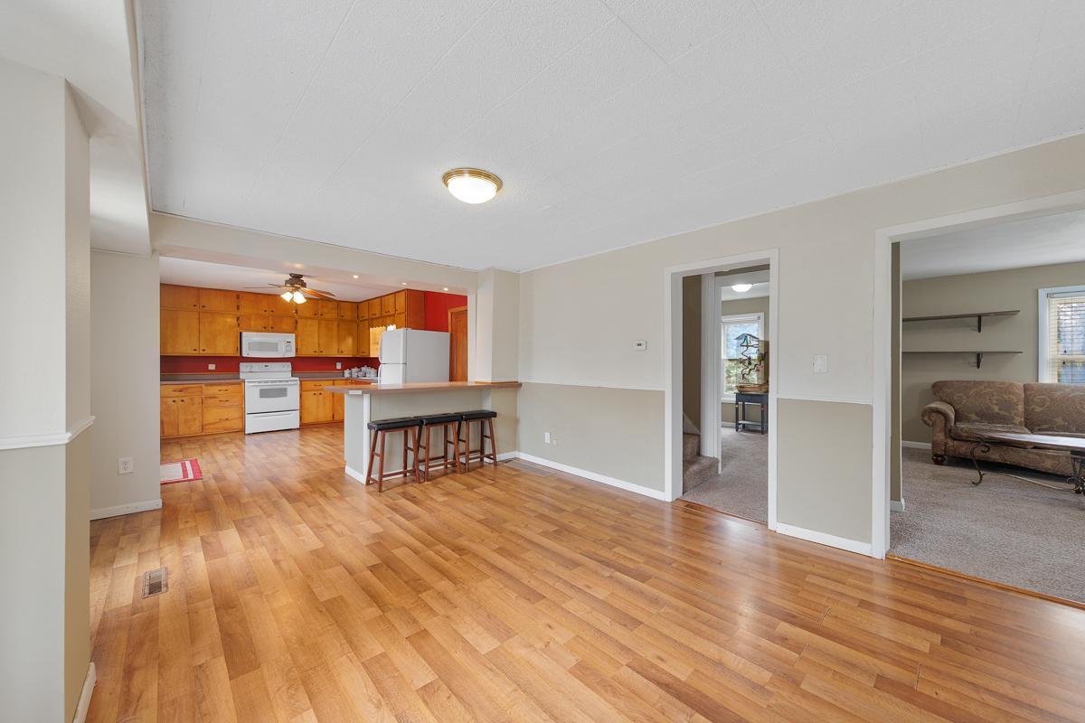 203 3rd Street SE