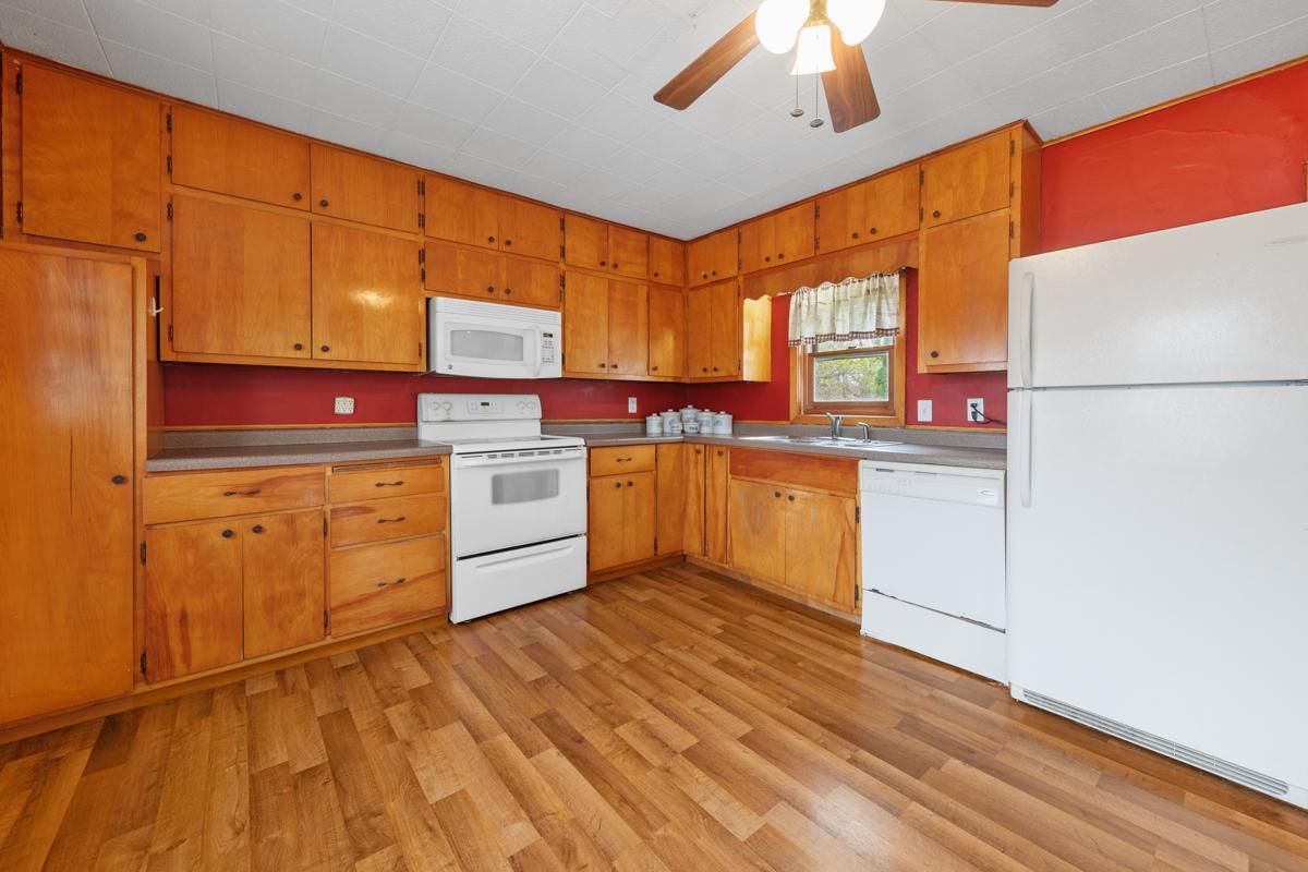 203 3rd Street SE