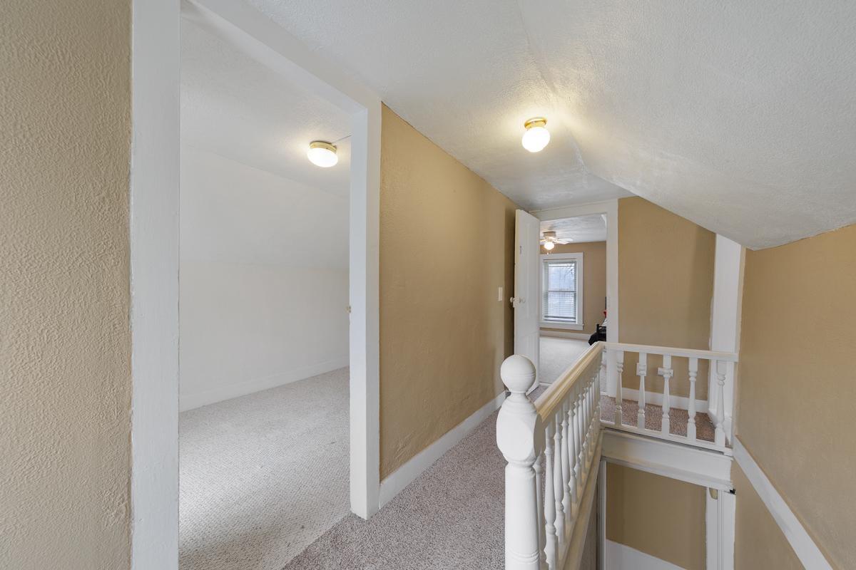 203 3rd Street SE