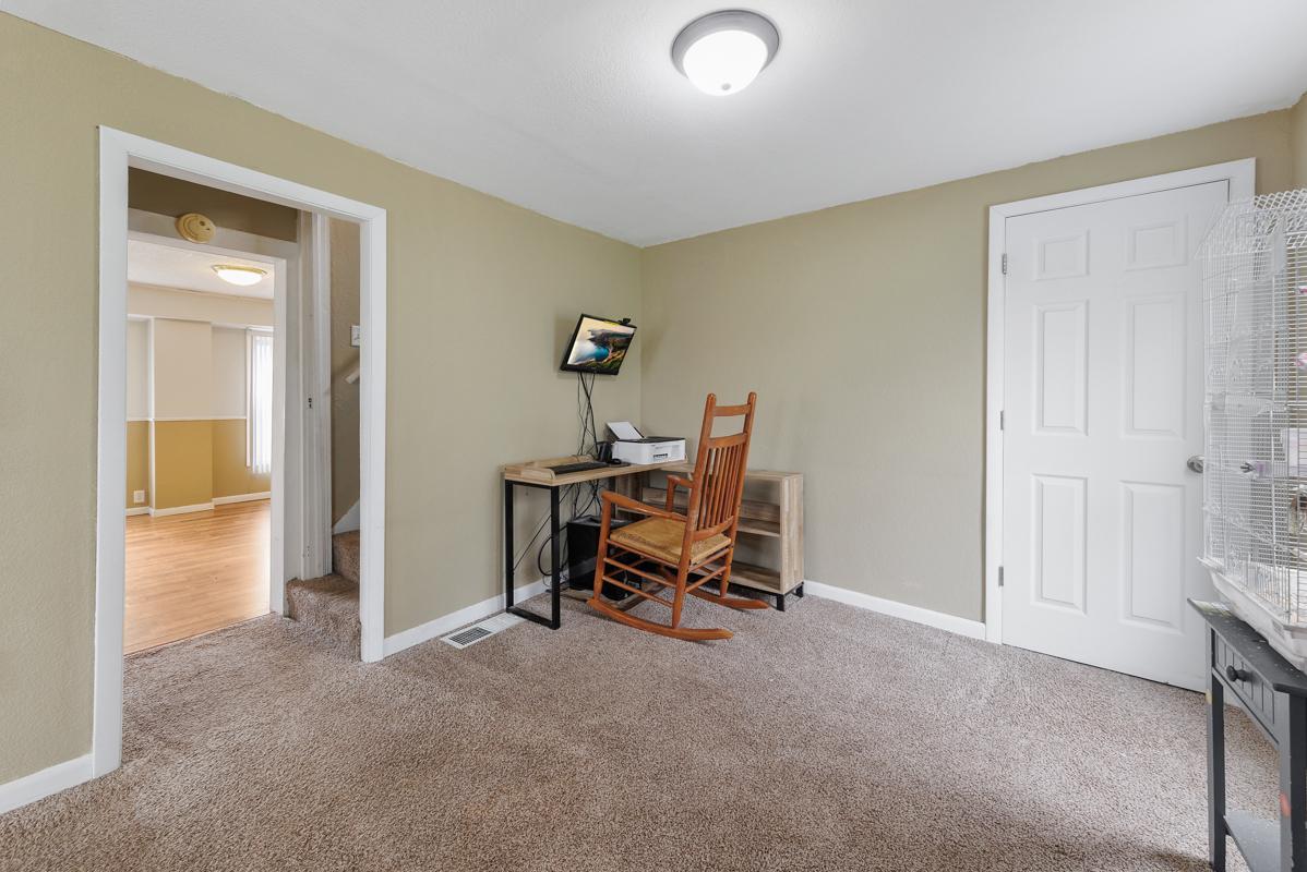 203 3rd Street SE