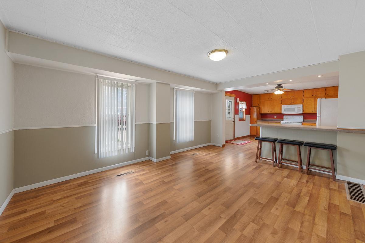203 3rd Street SE