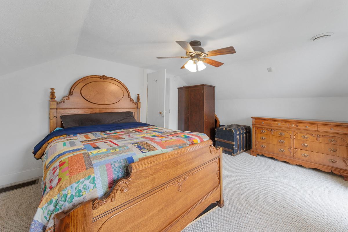 203 3rd Street SE