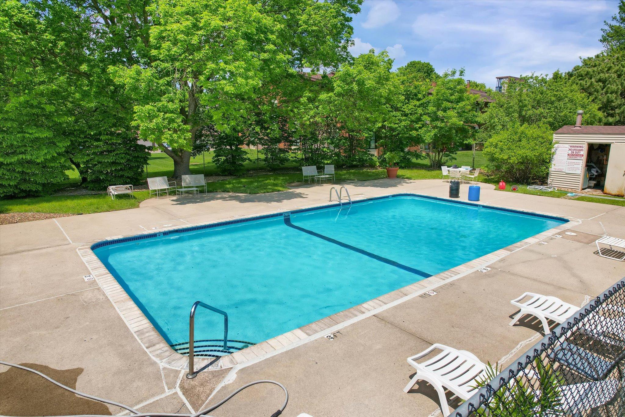 7300 York Avenue S Unit: 110