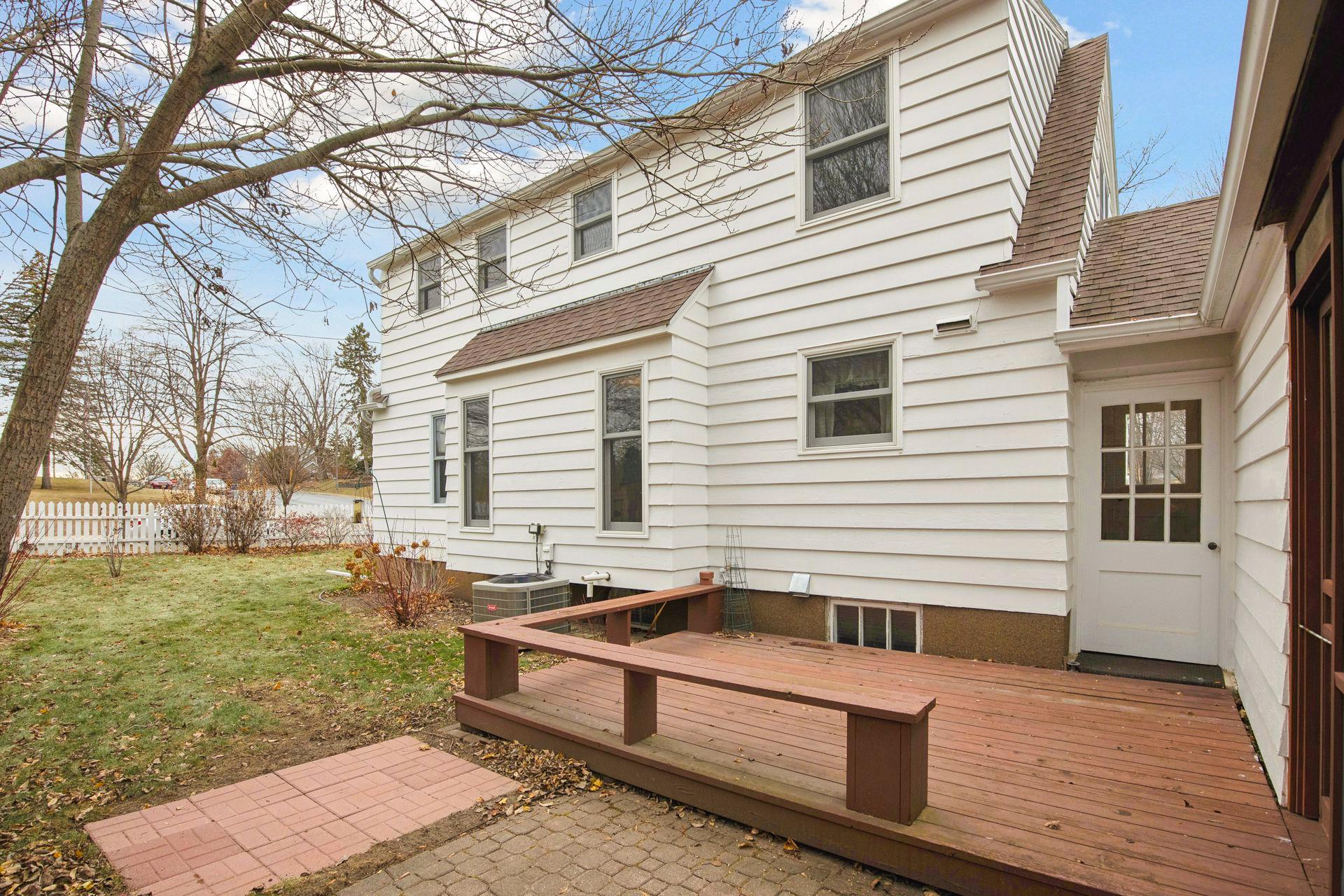 117 Orchard Street S