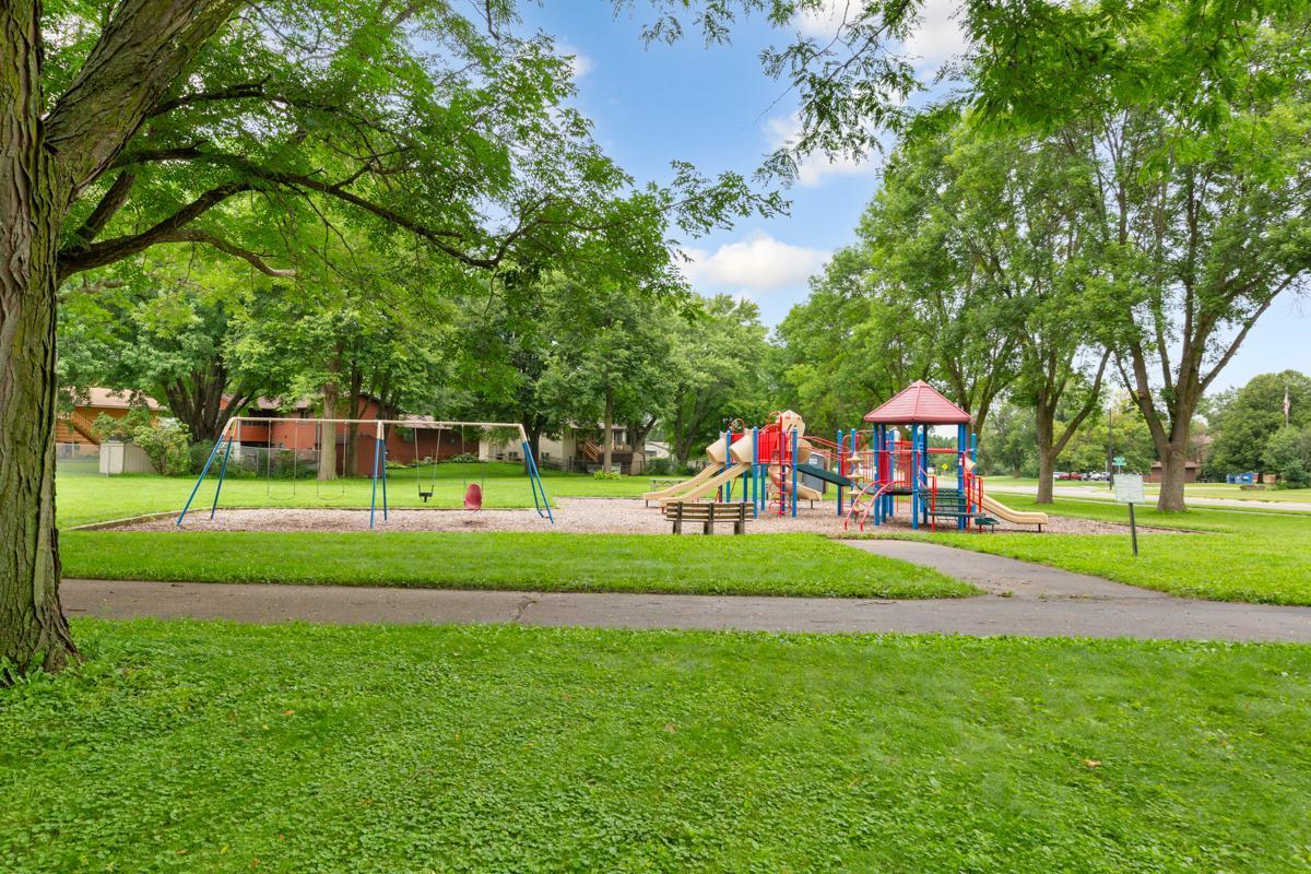 1710 Harrison Court