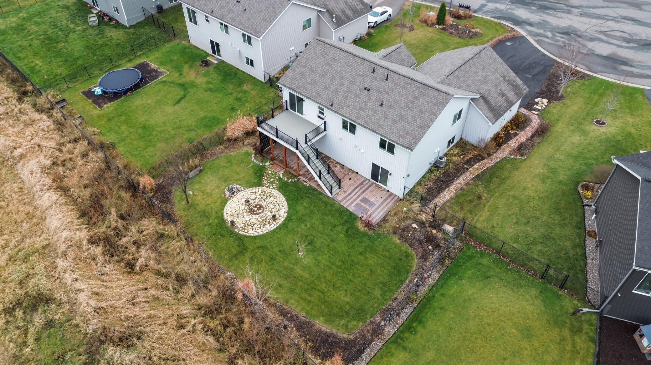 713 Harvest Drive SW