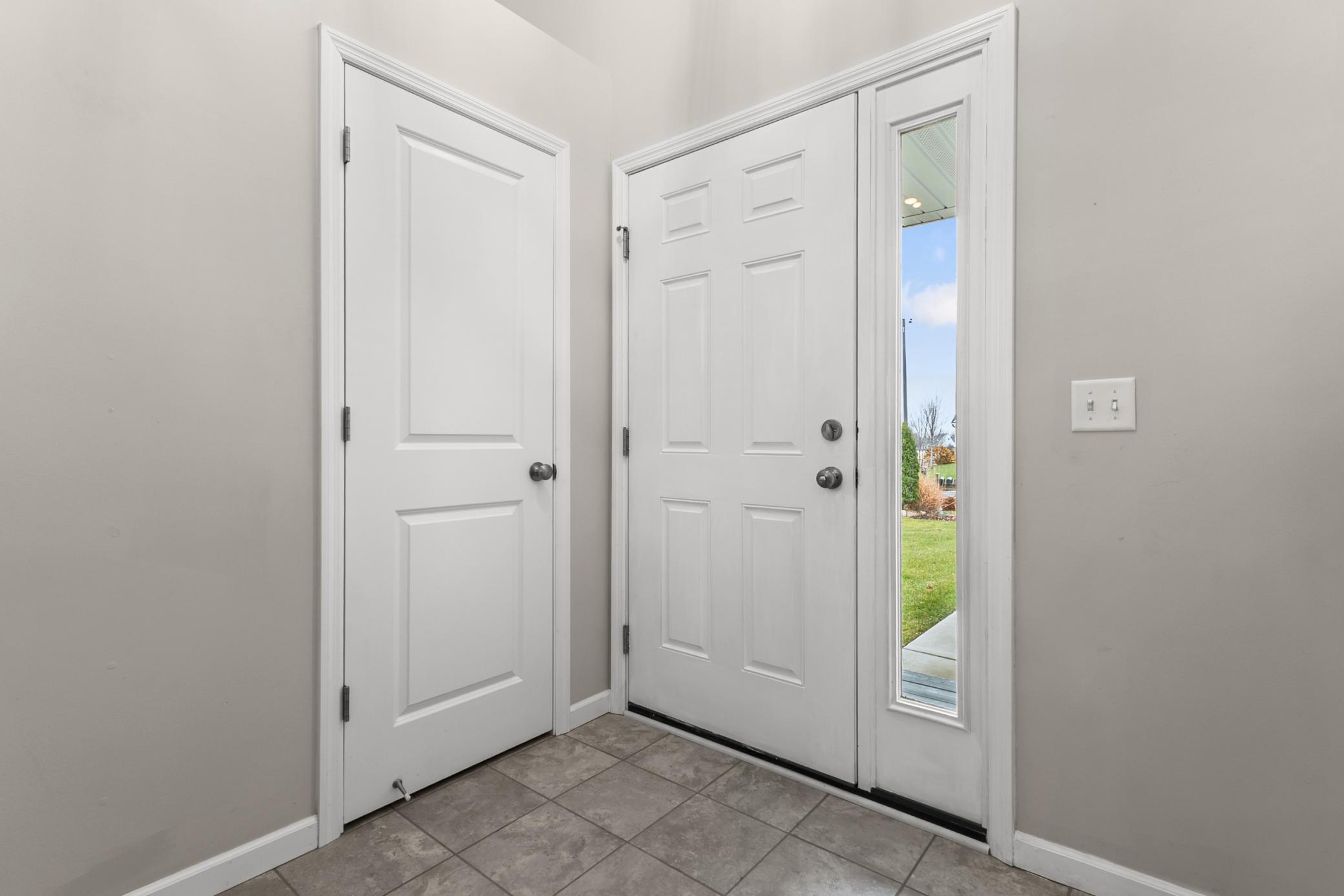 713 Harvest Drive SW