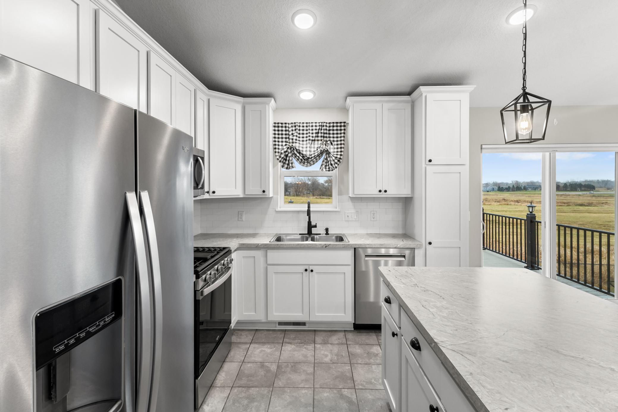 713 Harvest Drive SW