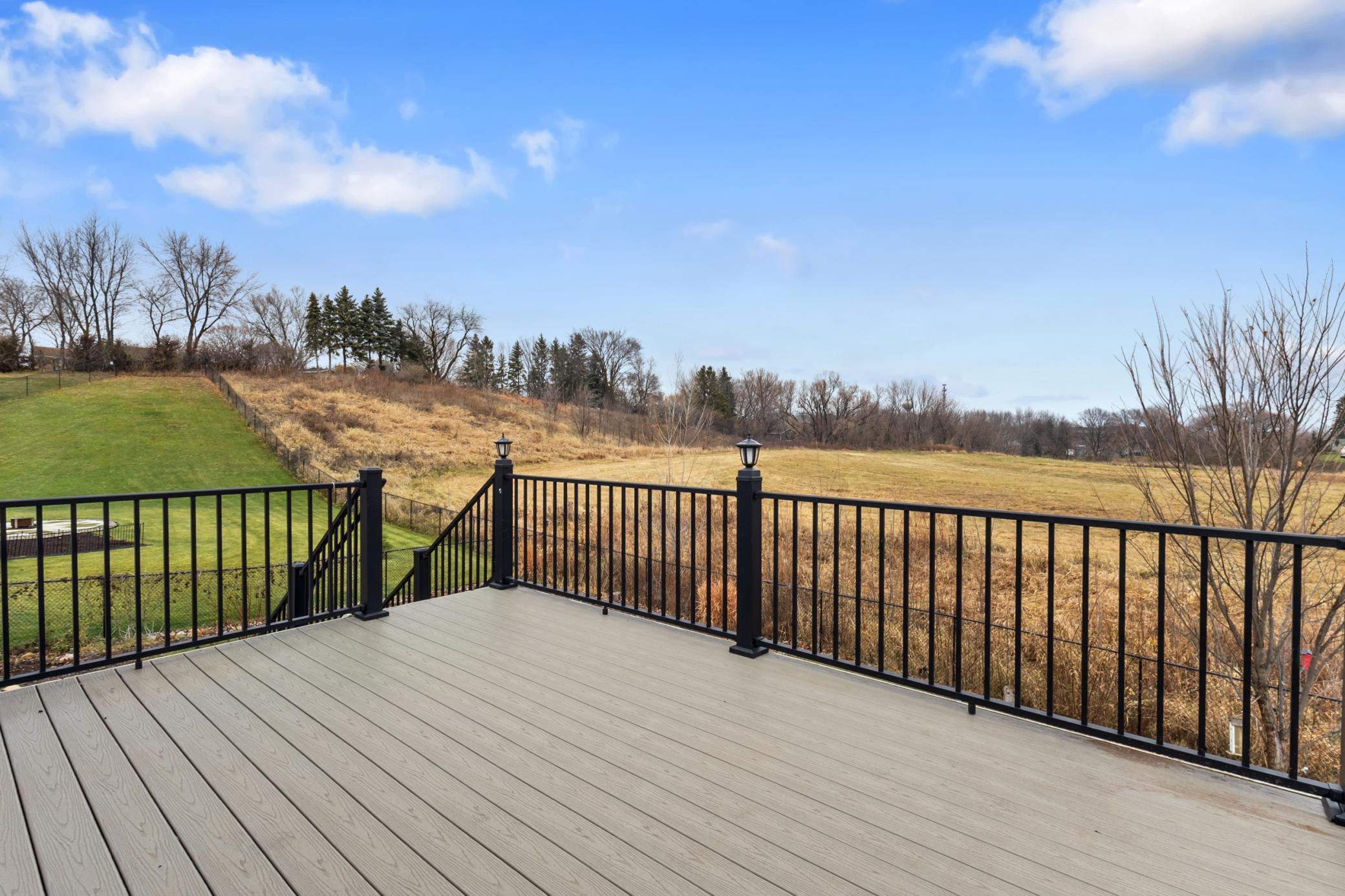 713 Harvest Drive SW