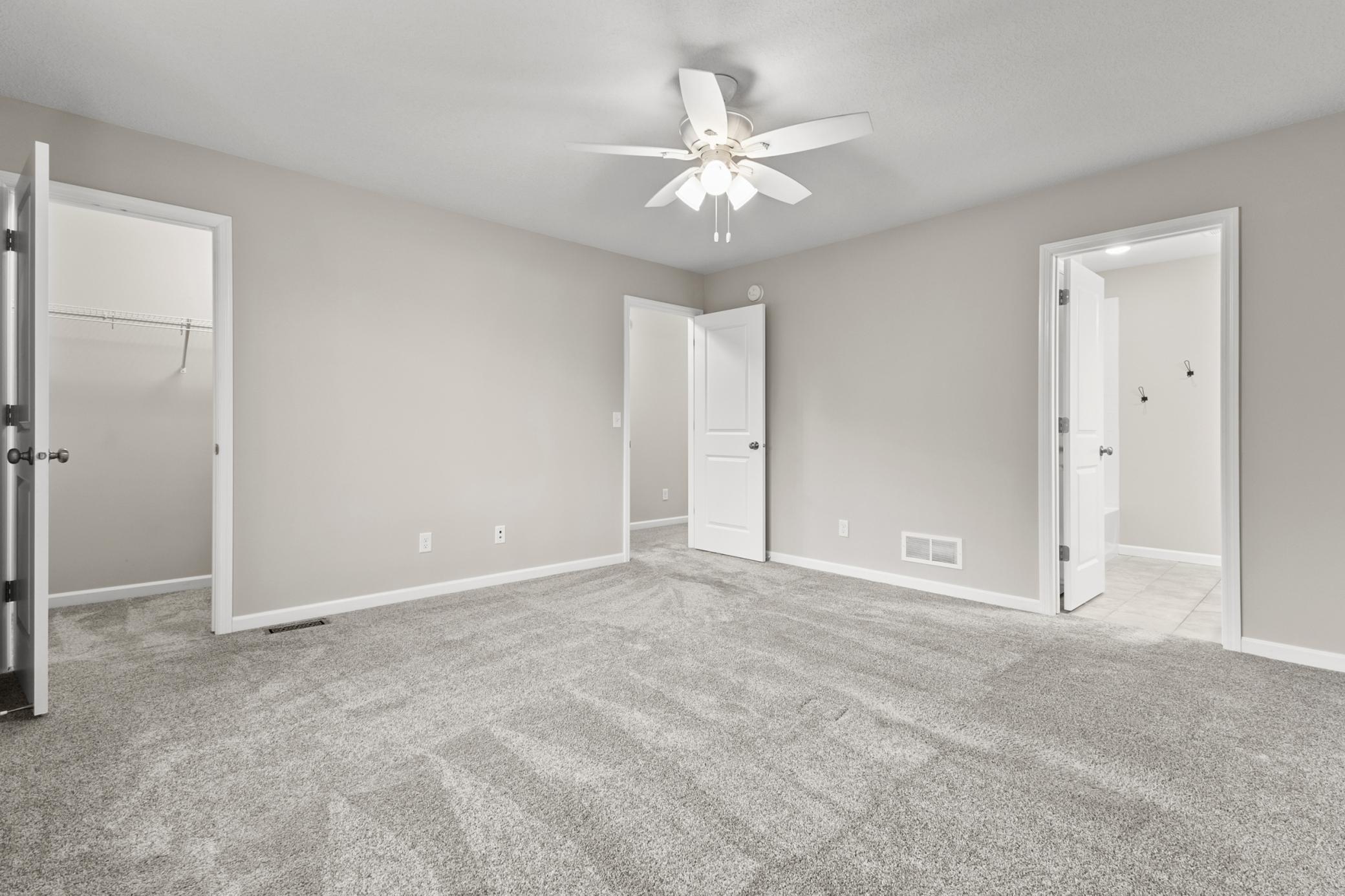 713 Harvest Drive SW