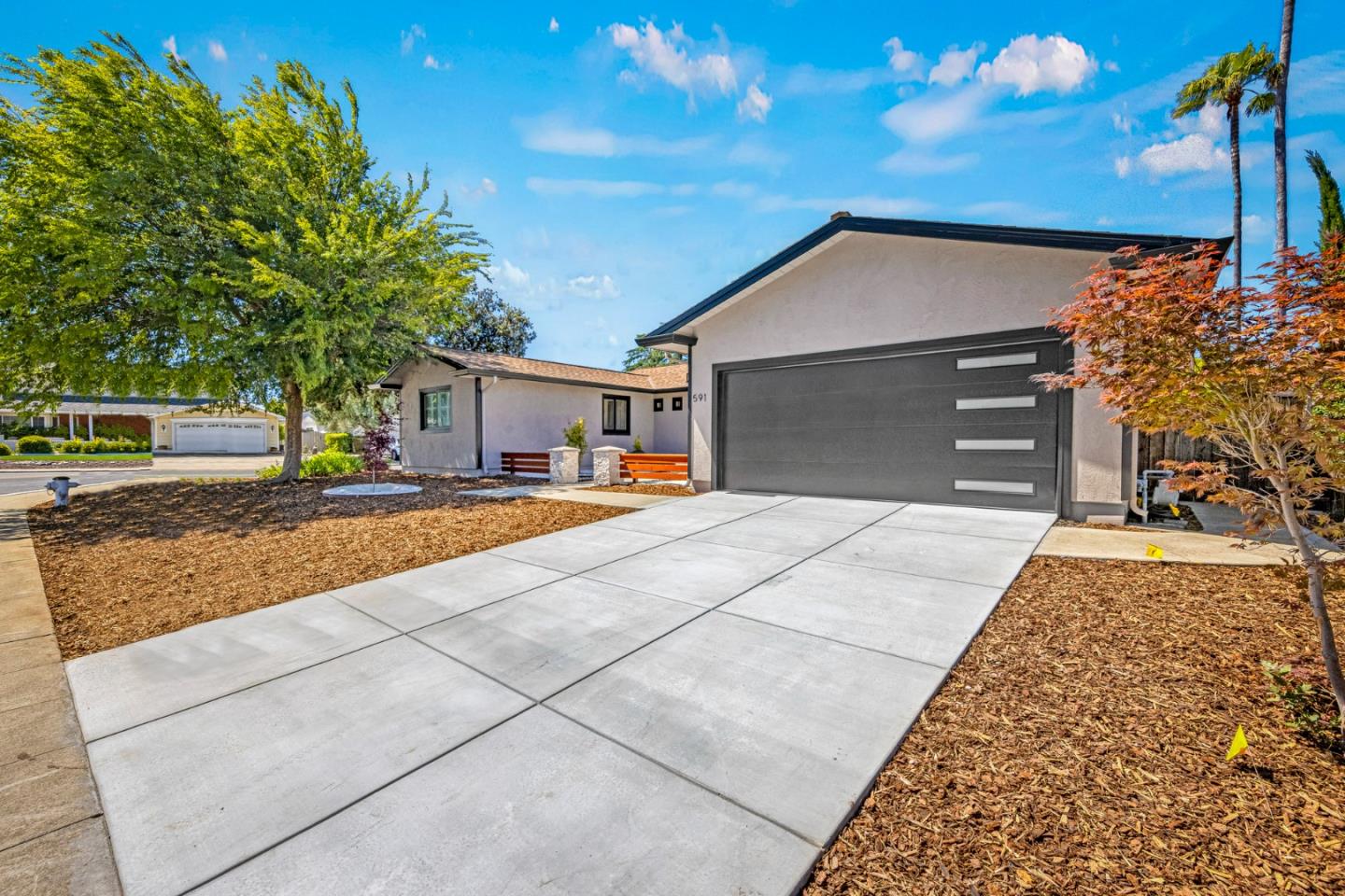 591 Fort Laramie DR