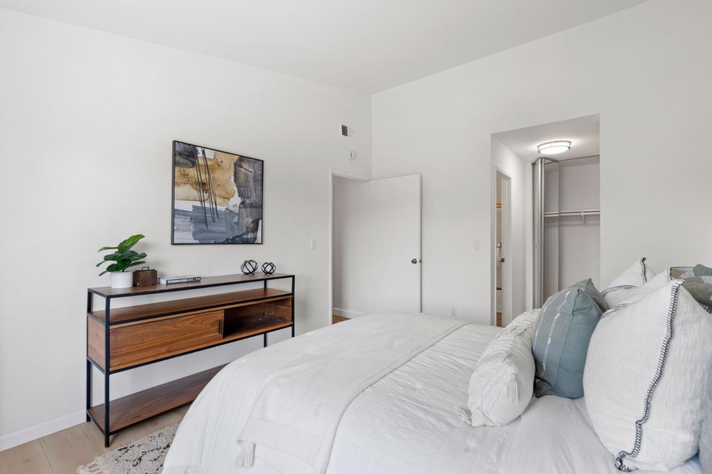 38872 Cherry Glen CMN