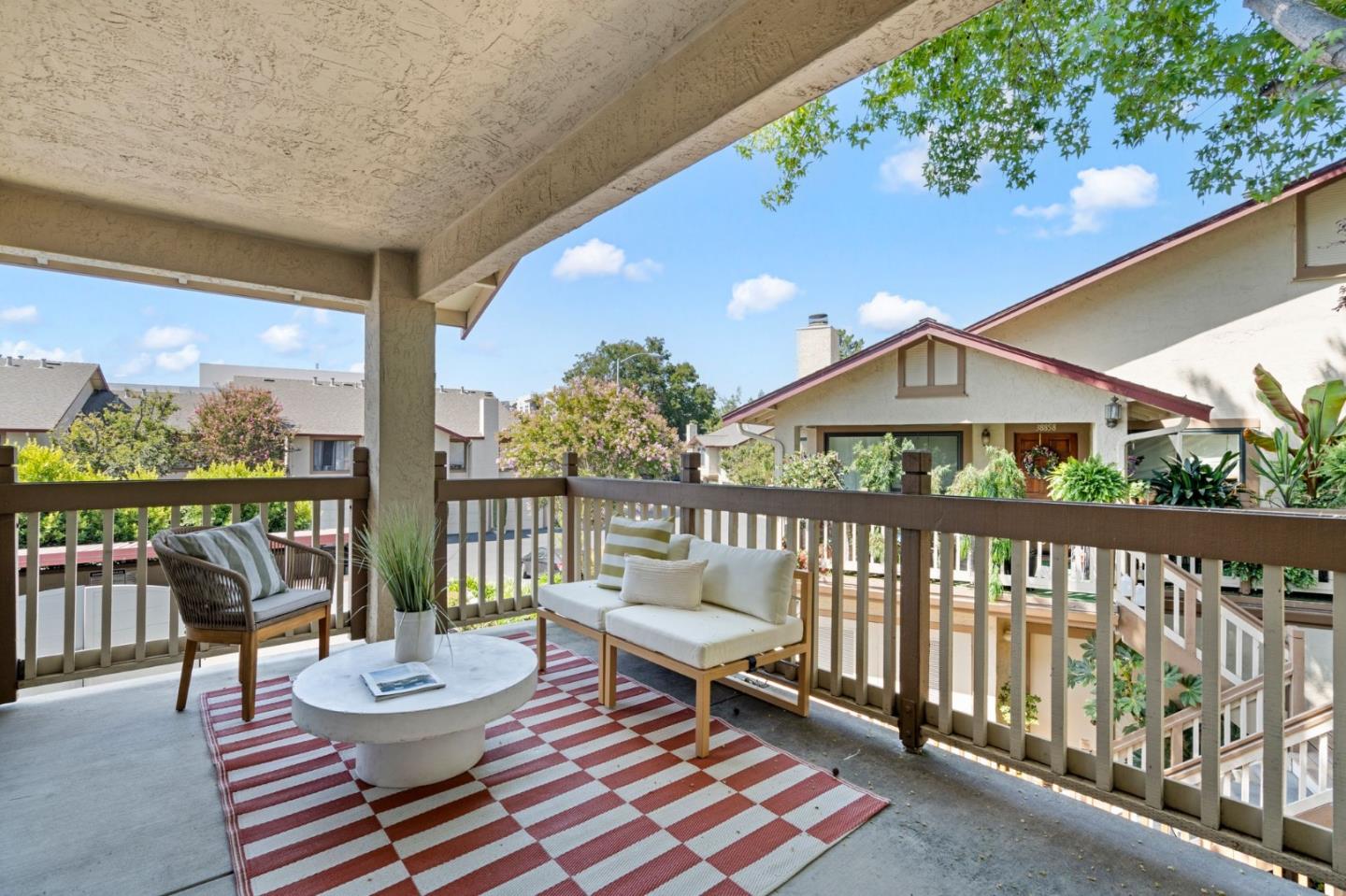 38872 Cherry Glen CMN