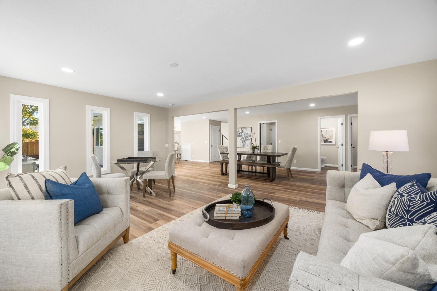 8102 Idlewild CT