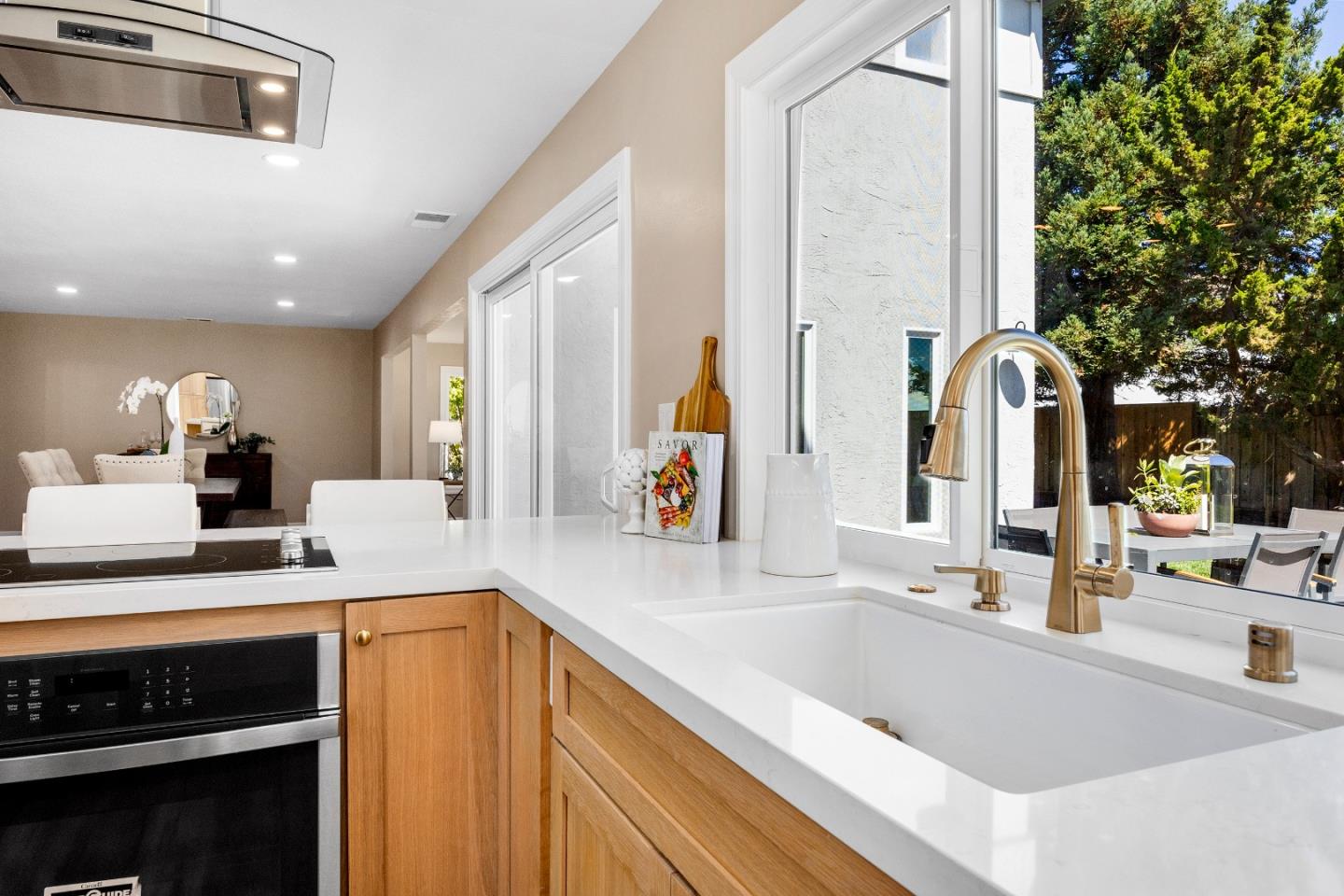 8102 Idlewild CT
