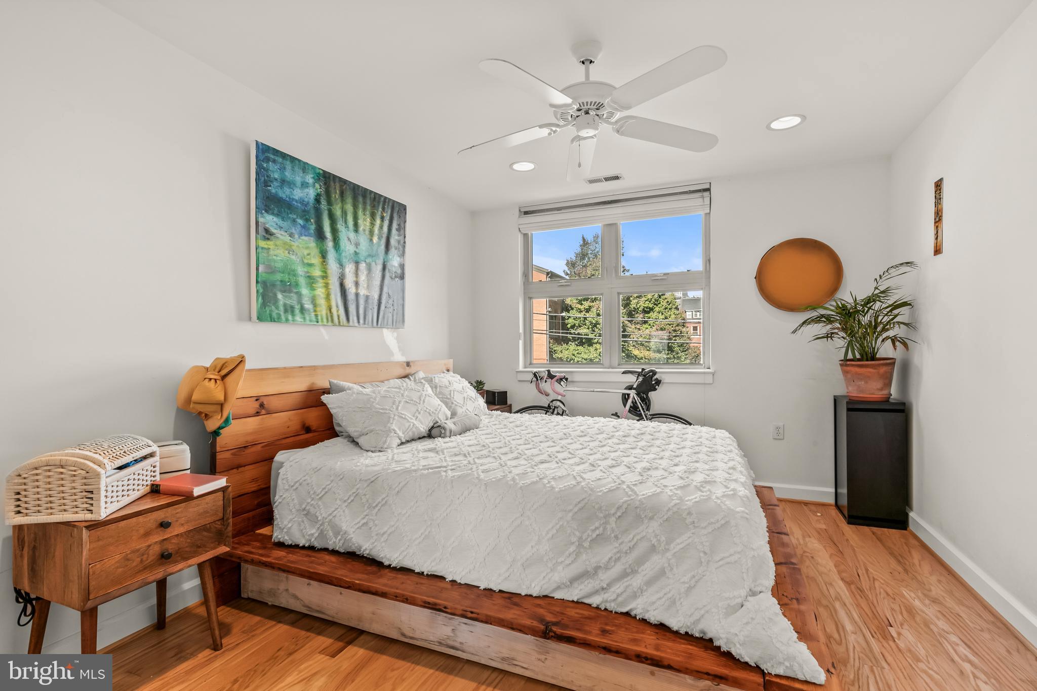 1421 CHAPIN STREET 1423 NW 202