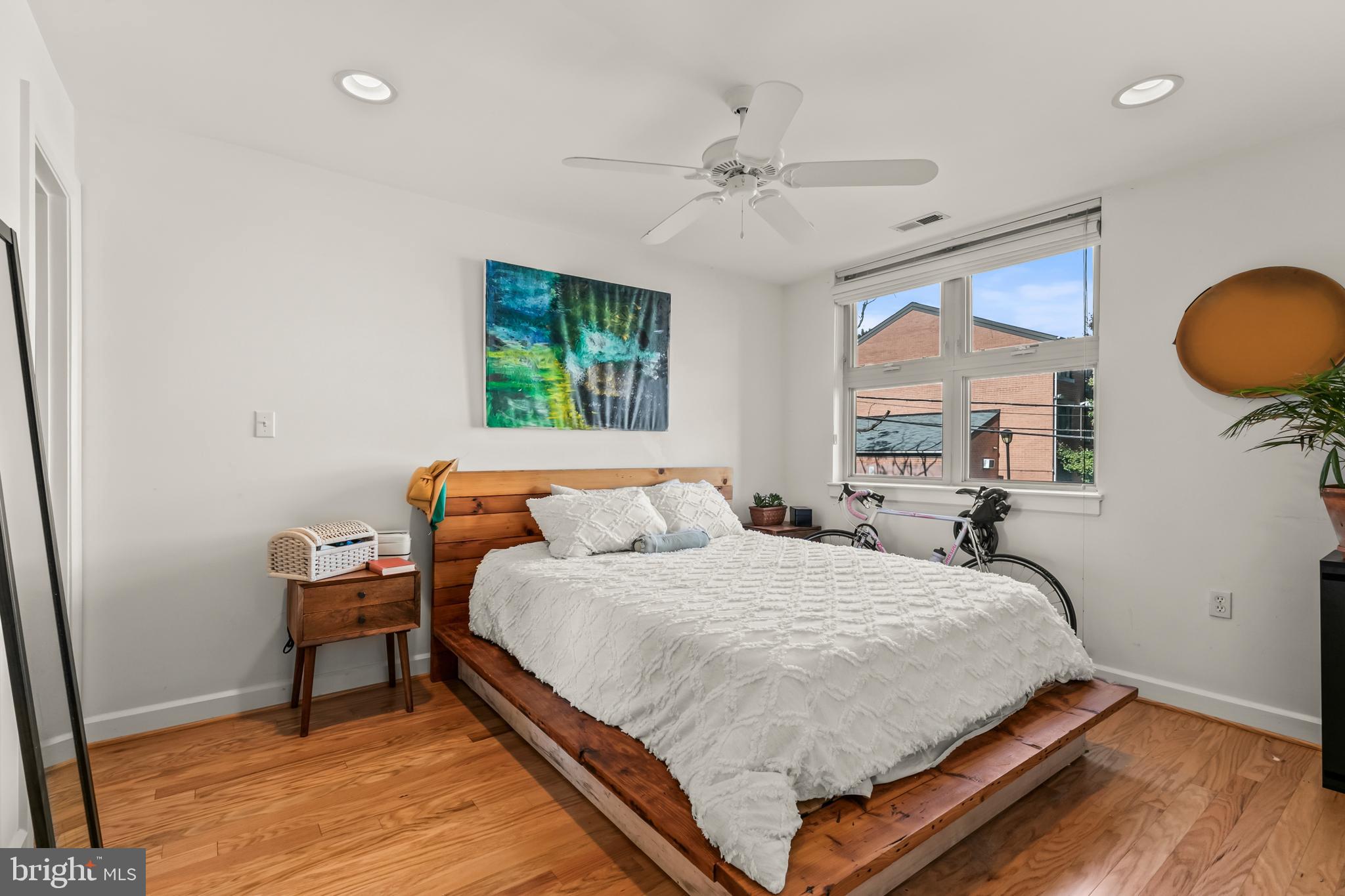 1421 CHAPIN STREET 1423 NW 202