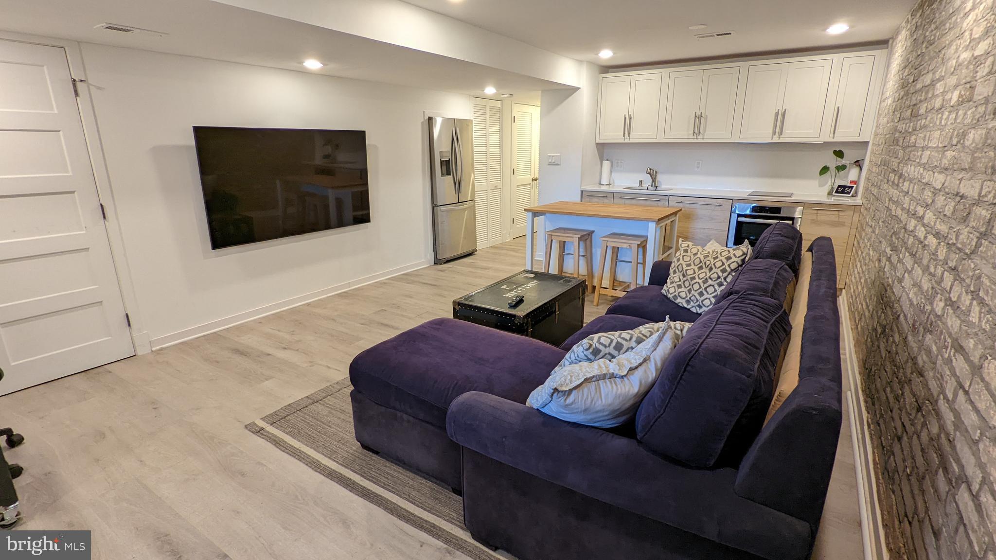 617 DELAFIELD PLACE NW