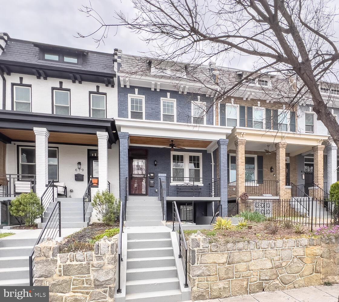 617 DELAFIELD PLACE NW