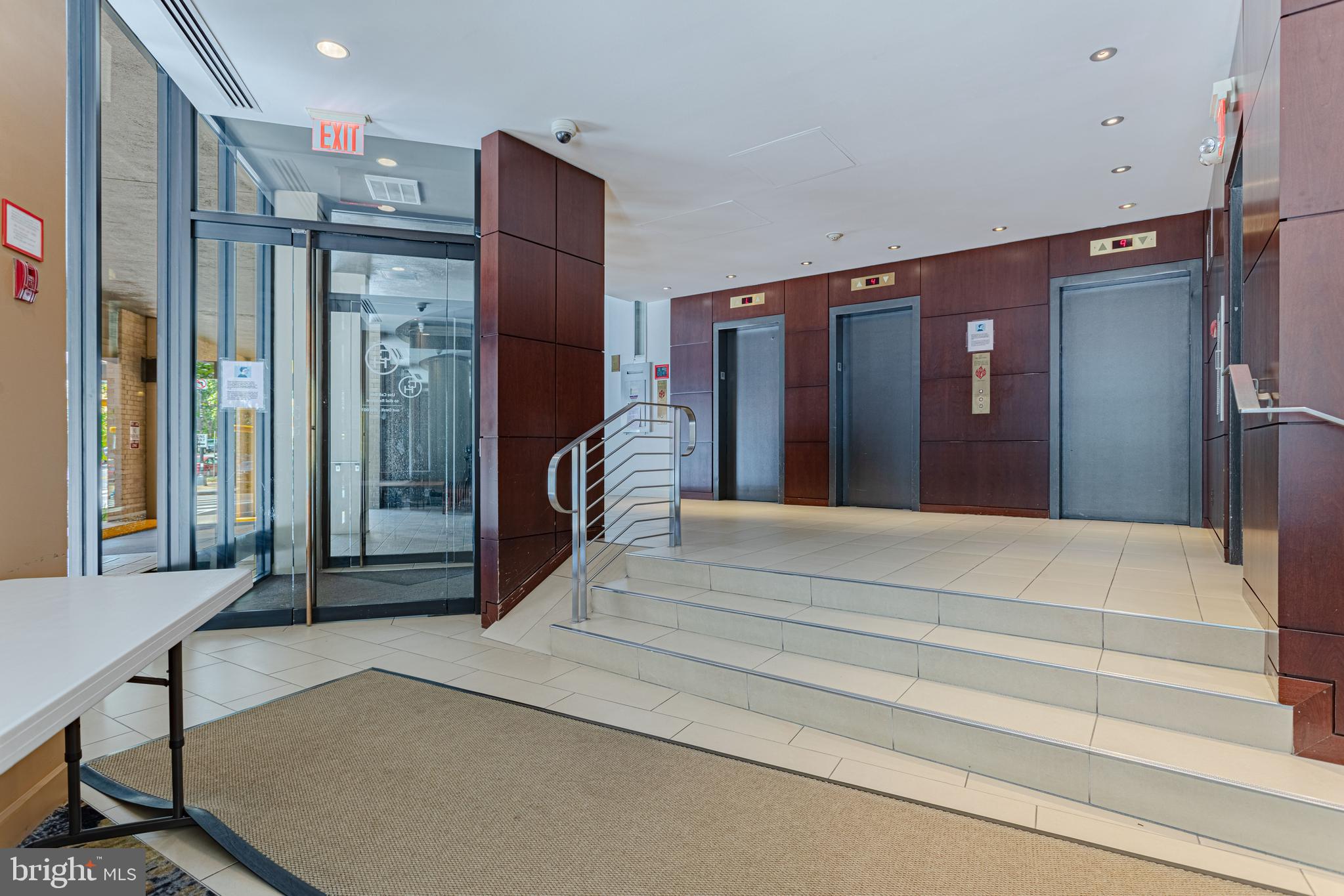 2201 L STREET NW 619