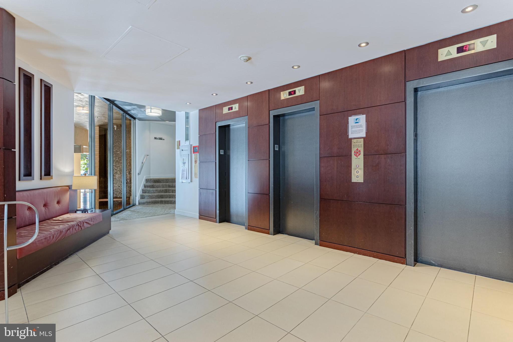 2201 L STREET NW 619