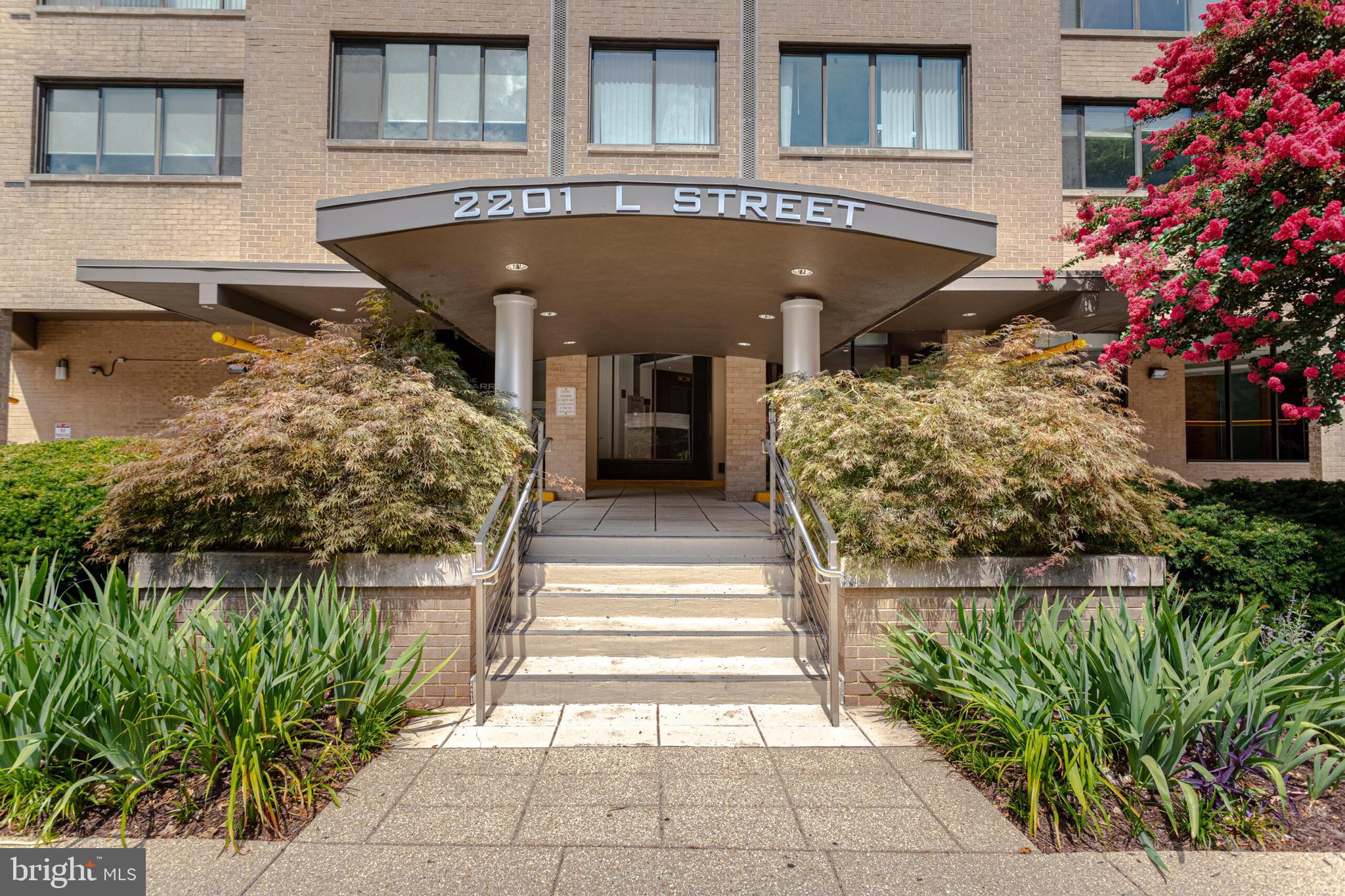 2201 L STREET NW 619