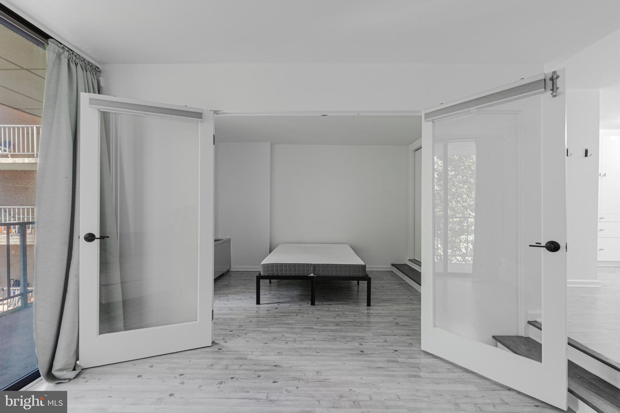 2201 L STREET NW 619