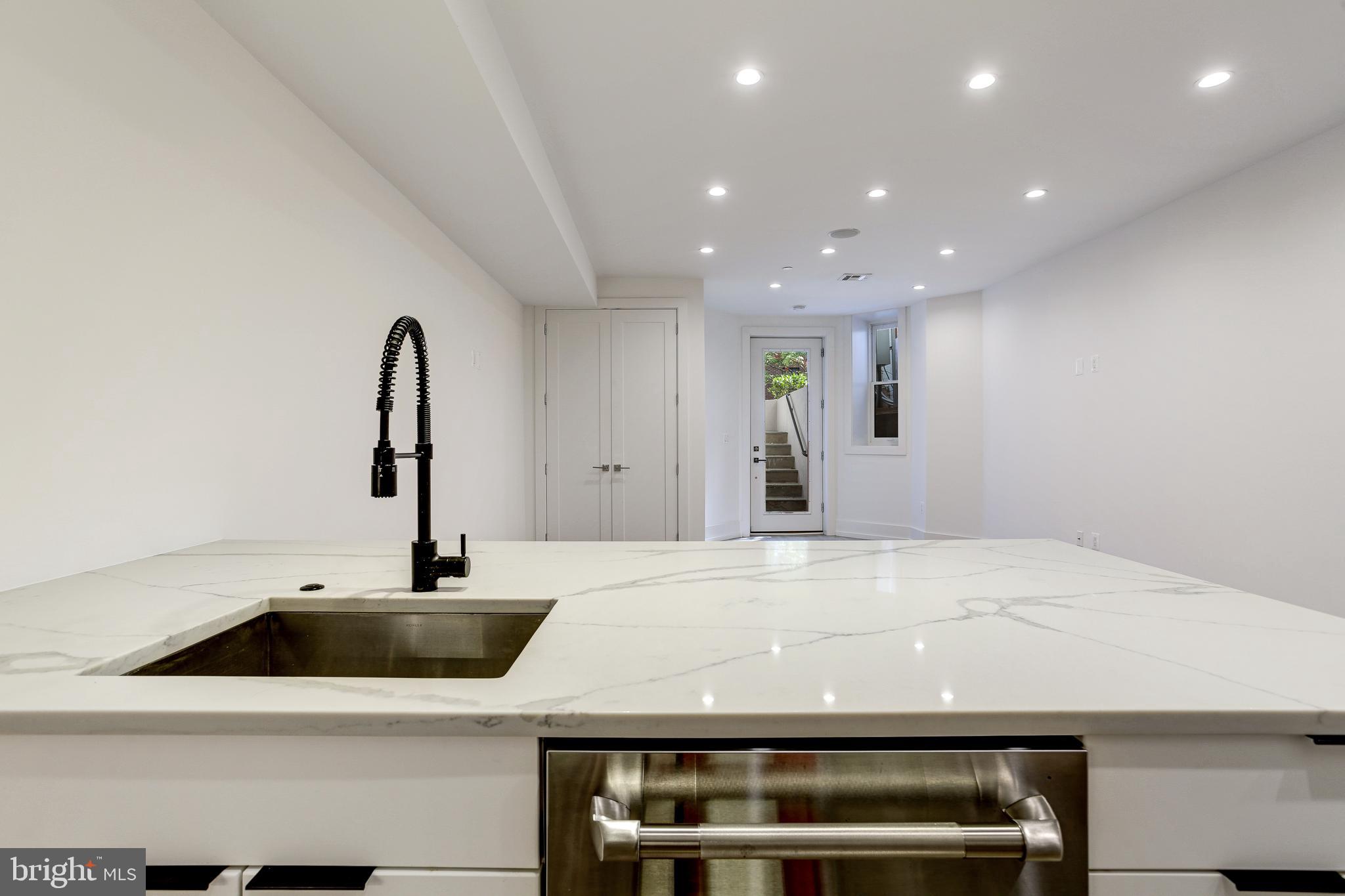 1817 VERNON STREET NW 1