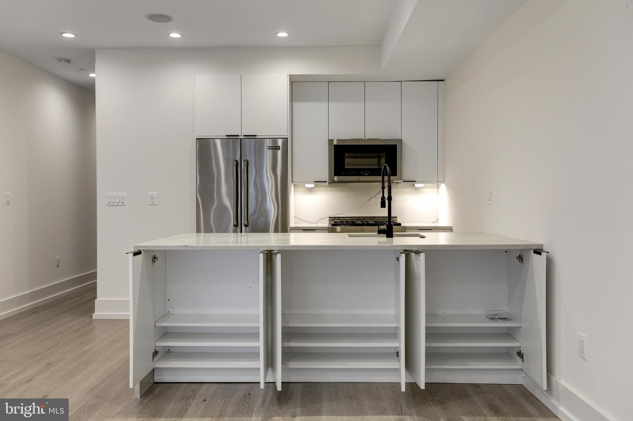 1817 VERNON STREET NW 1