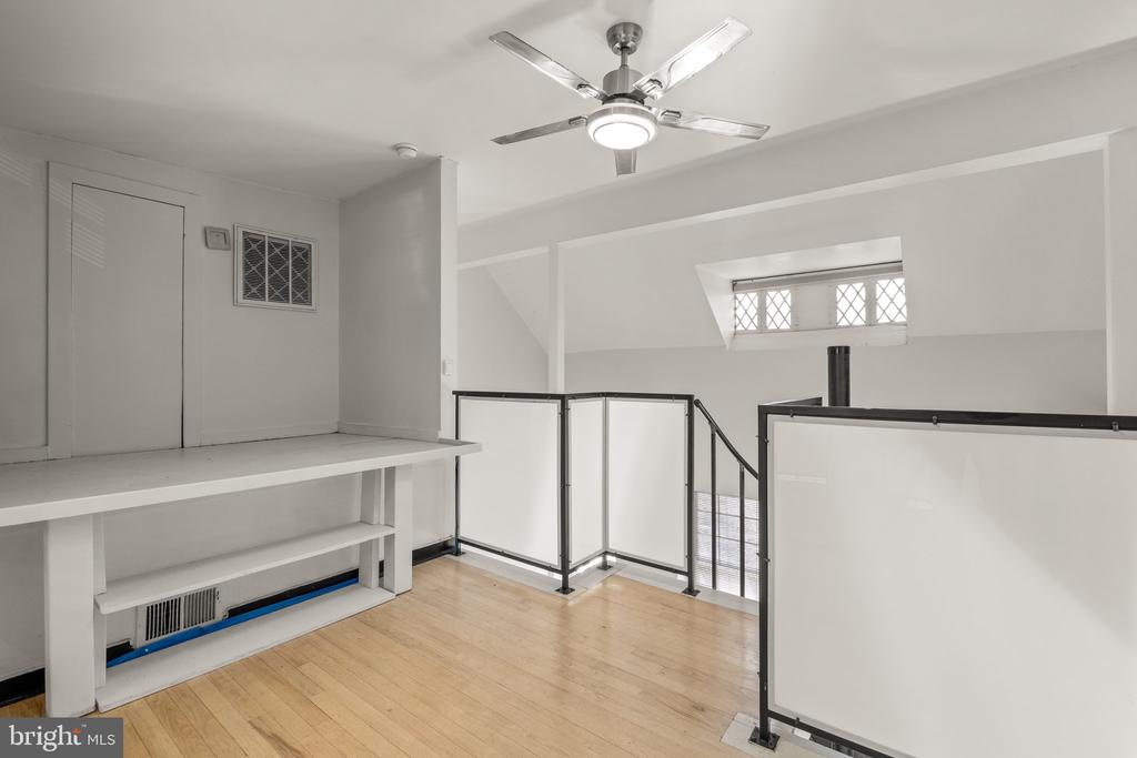 1413 T STREET NW 402