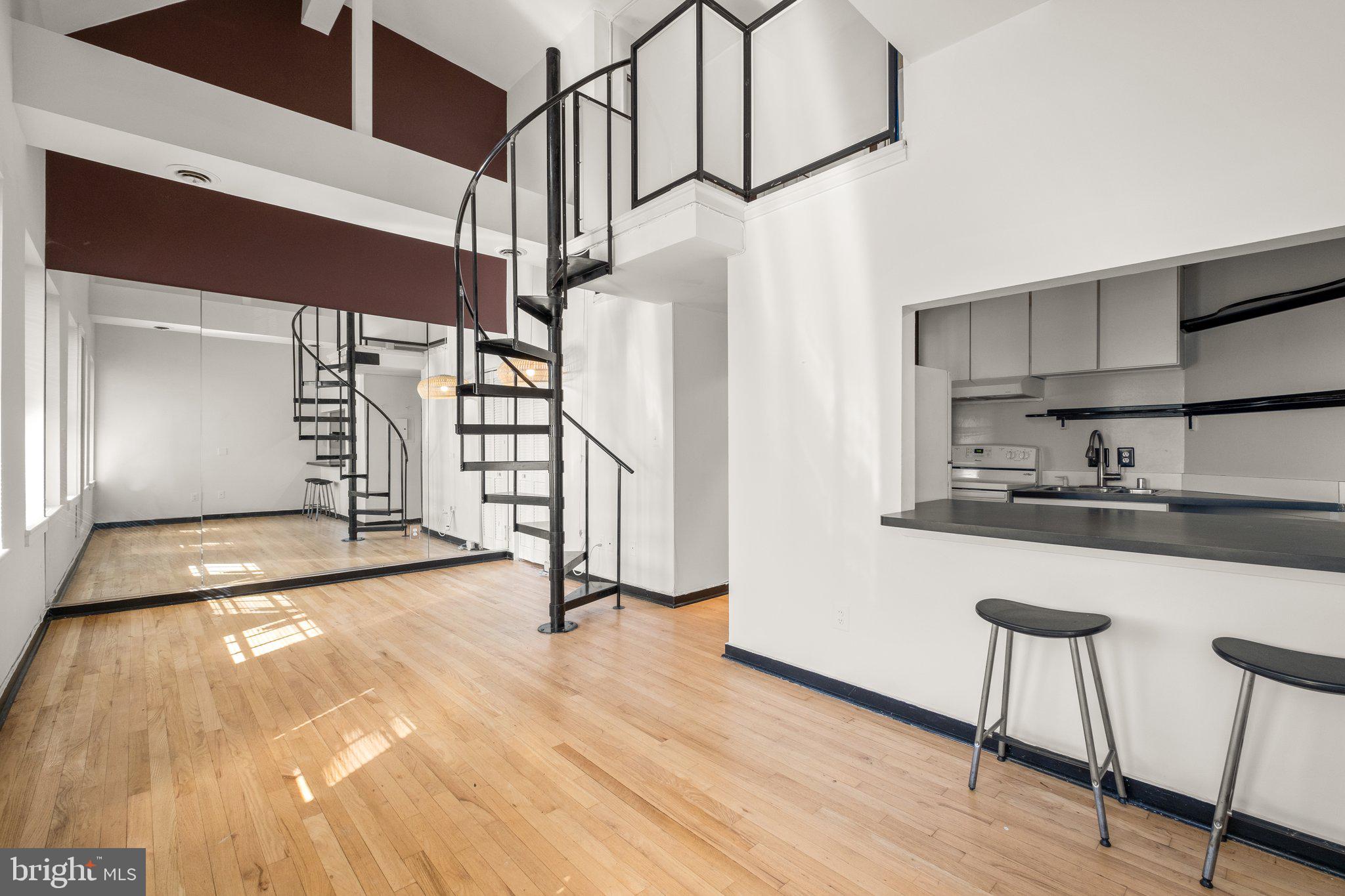 1413 T STREET NW 402