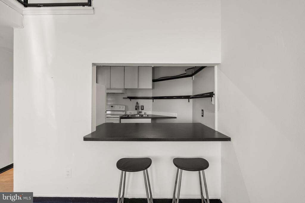 1413 T STREET NW 402
