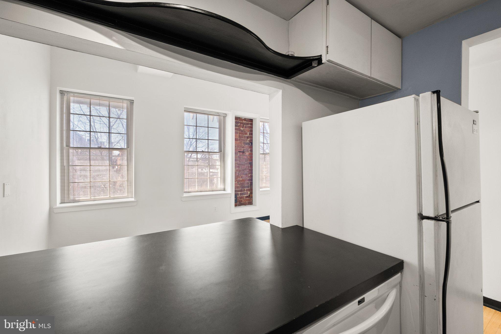 1413 T STREET NW 402