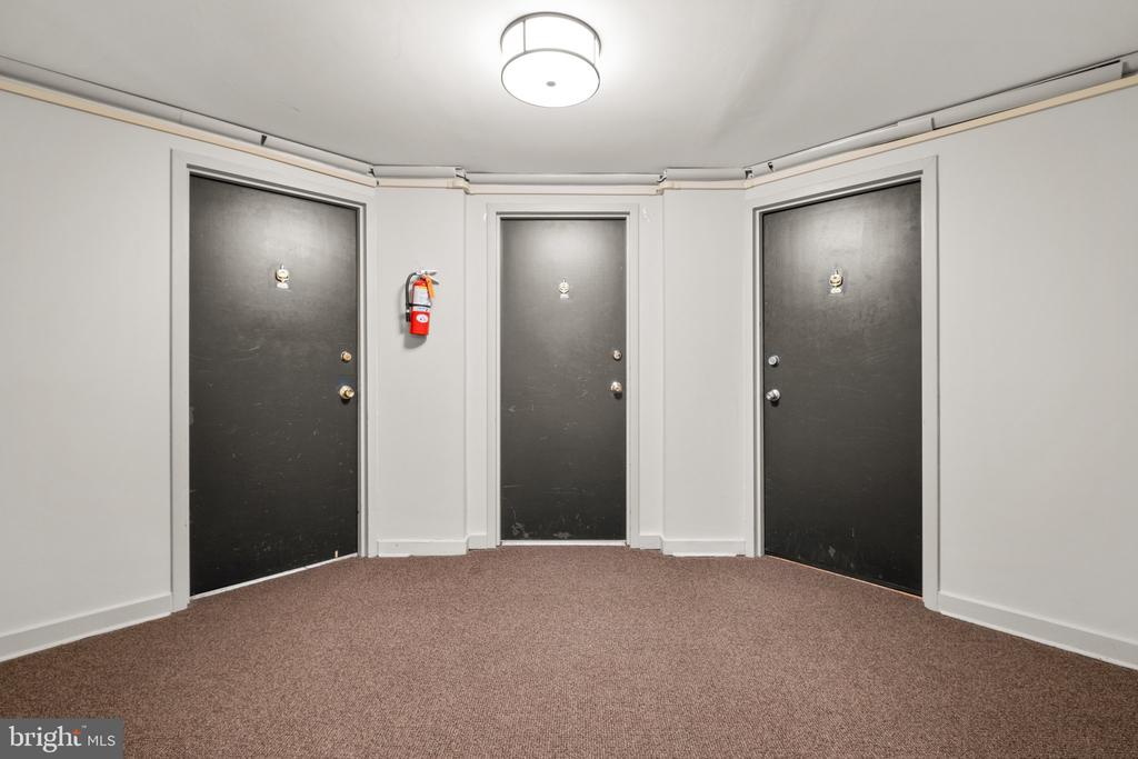 1413 T STREET NW 402