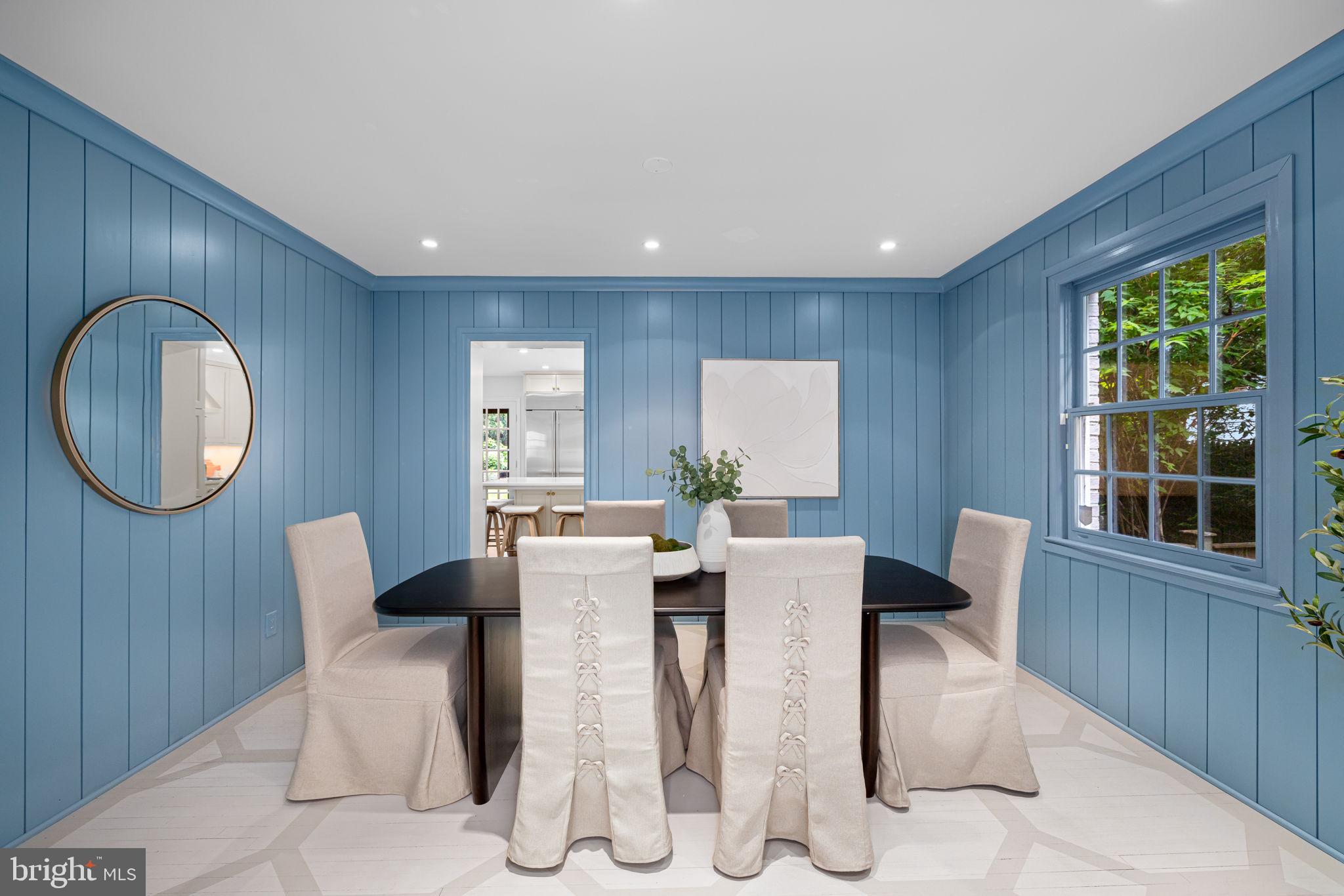 4822 UPTON STREET NW