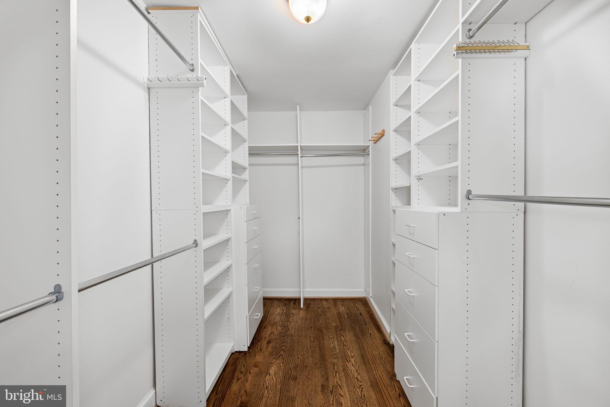 4822 UPTON STREET NW