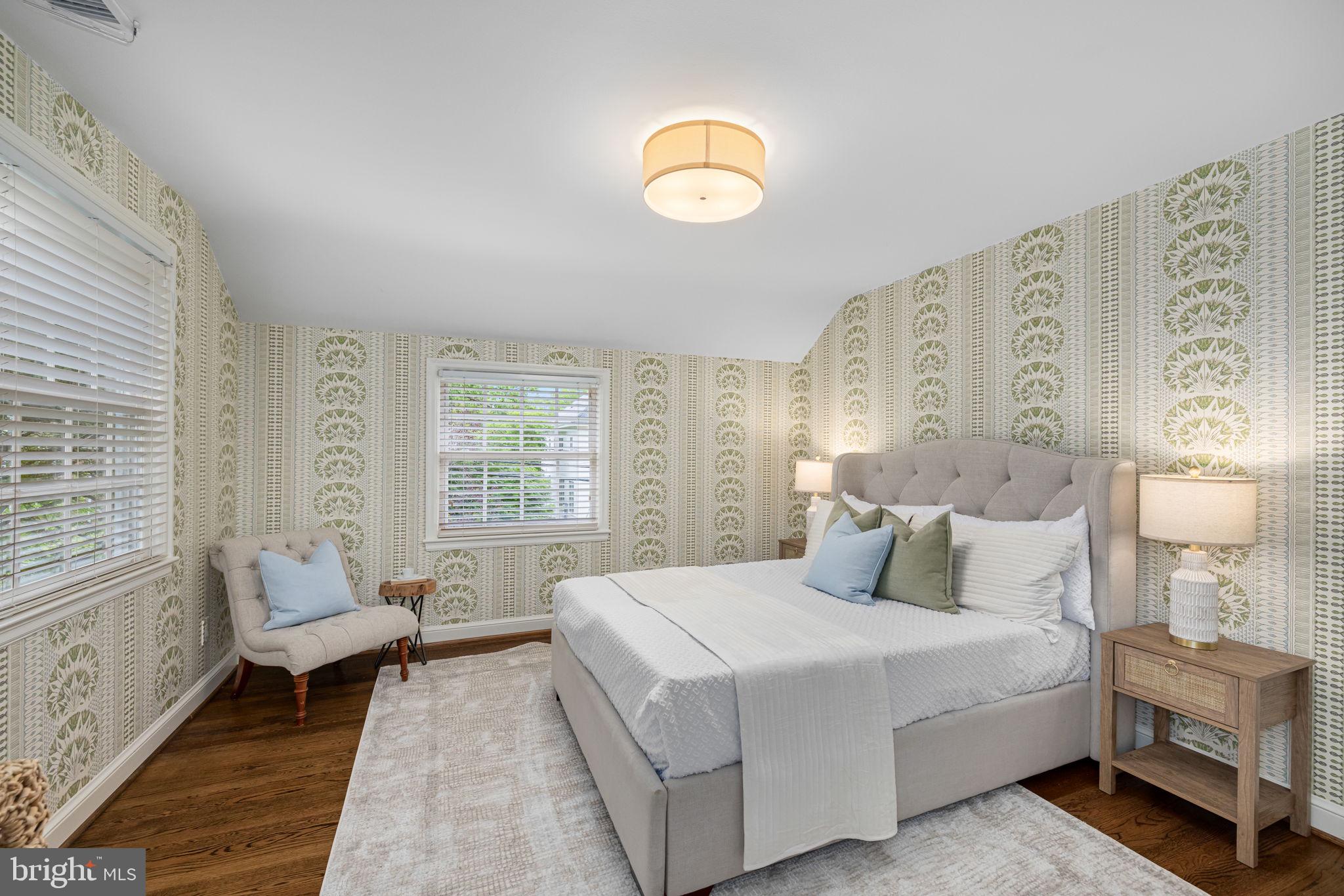 4822 UPTON STREET NW