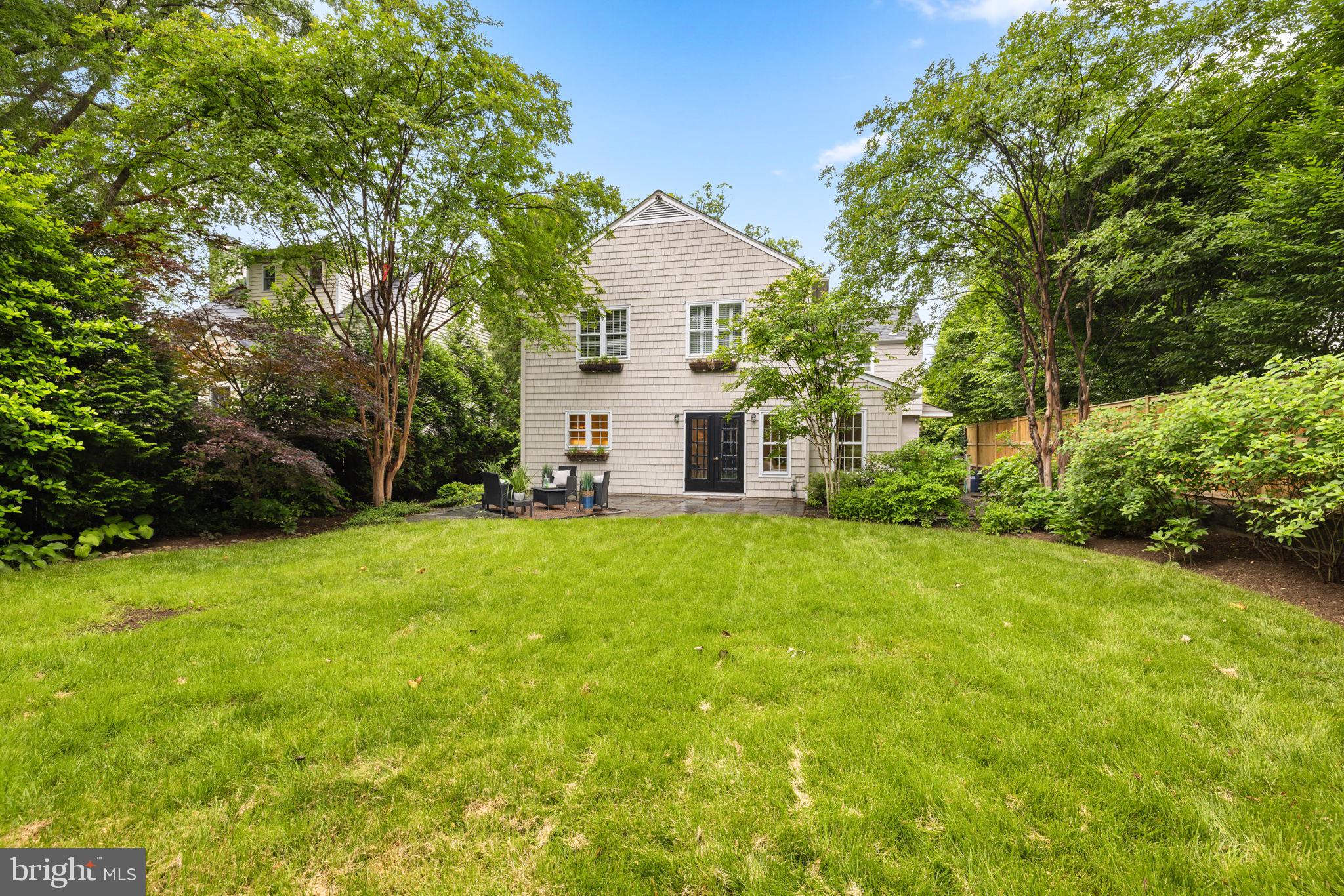 4822 UPTON STREET NW