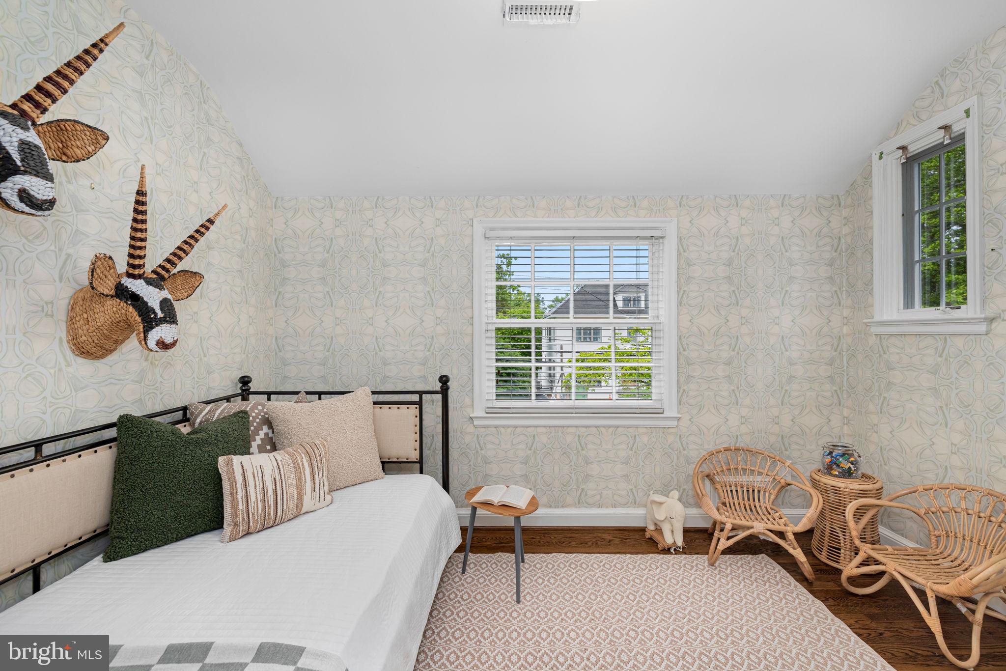 4822 UPTON STREET NW