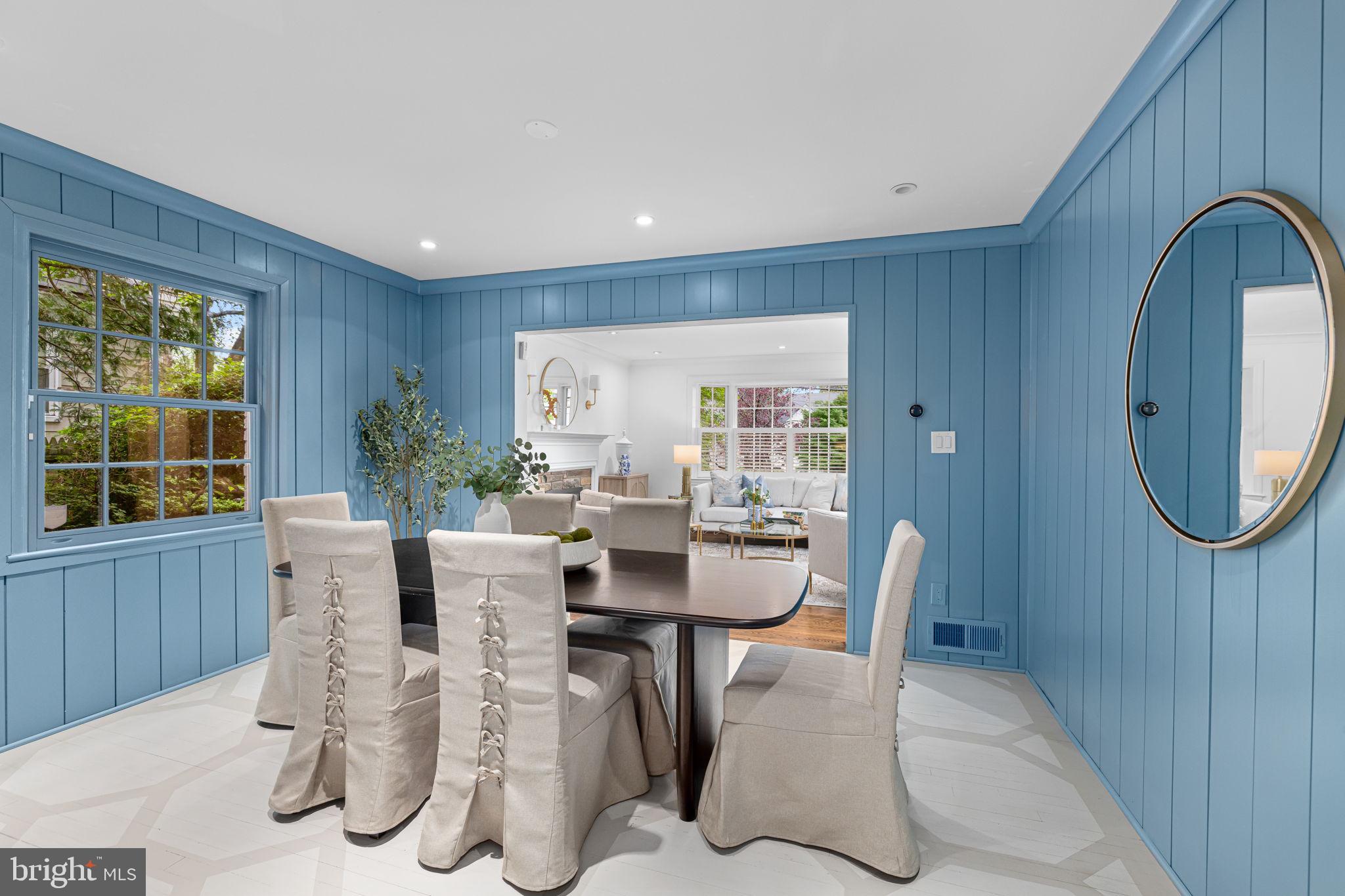 4822 UPTON STREET NW