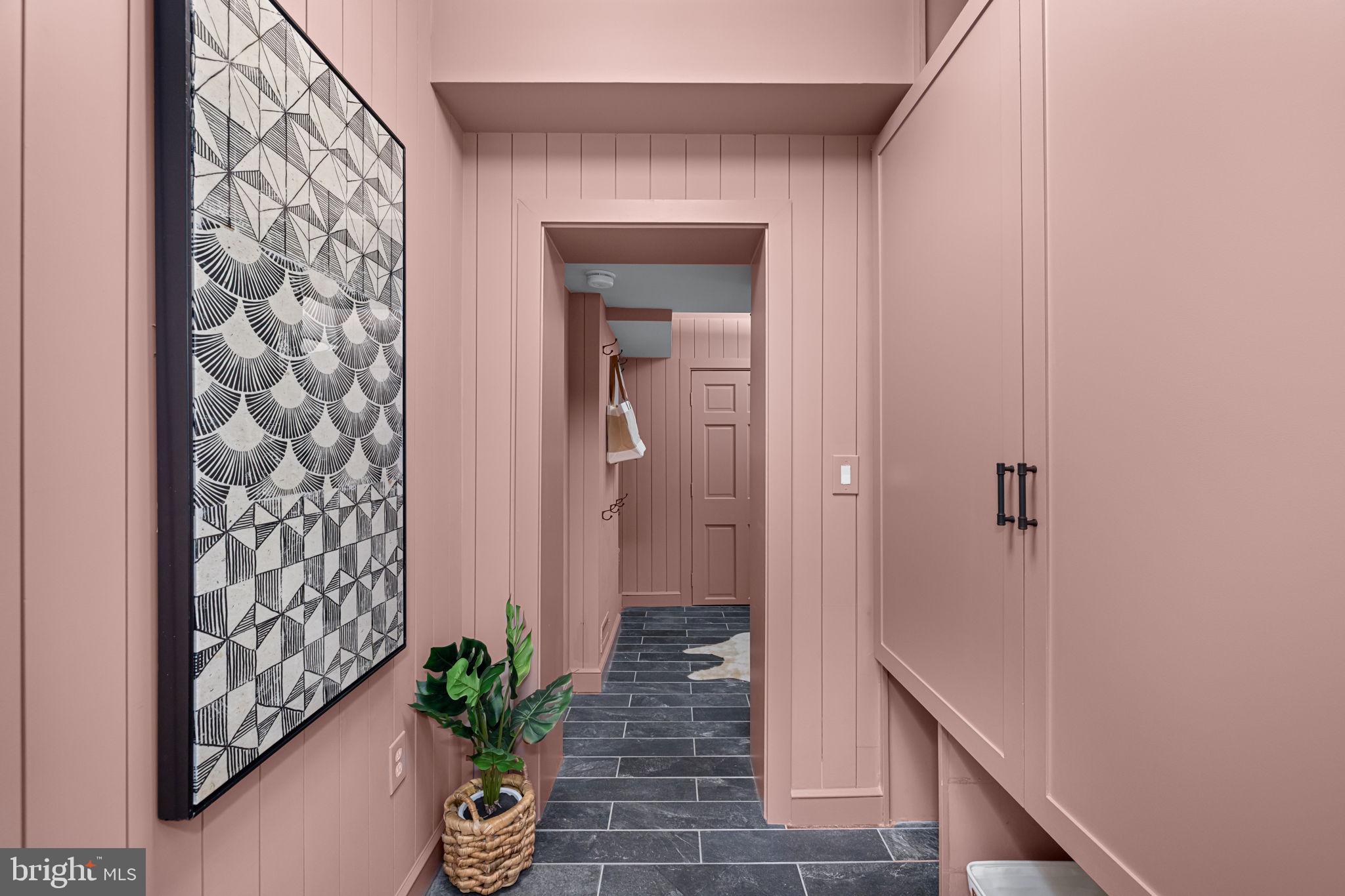 4822 UPTON STREET NW